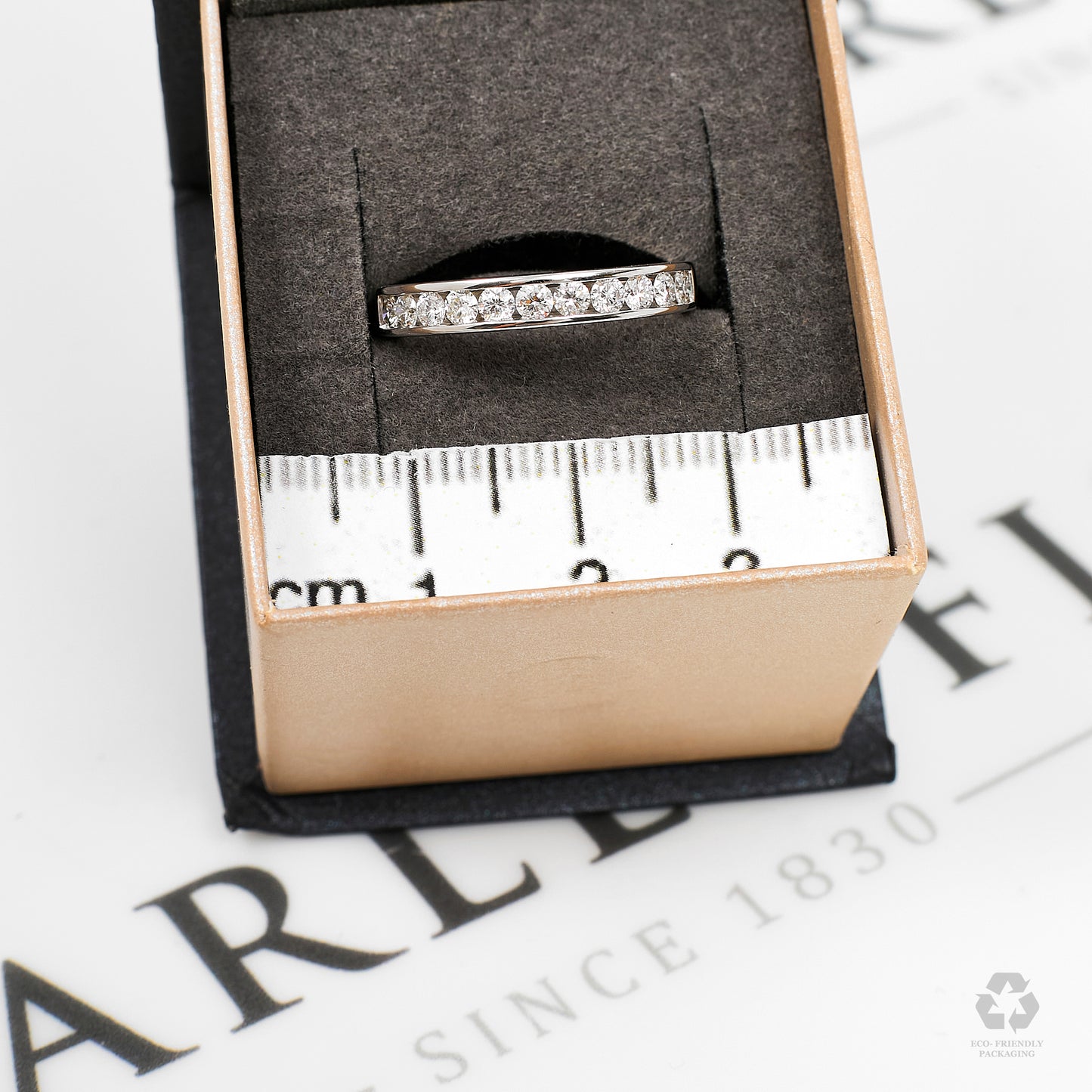 Pre-Owned 18ct White Gold 11 Diamond Ring Size N.5