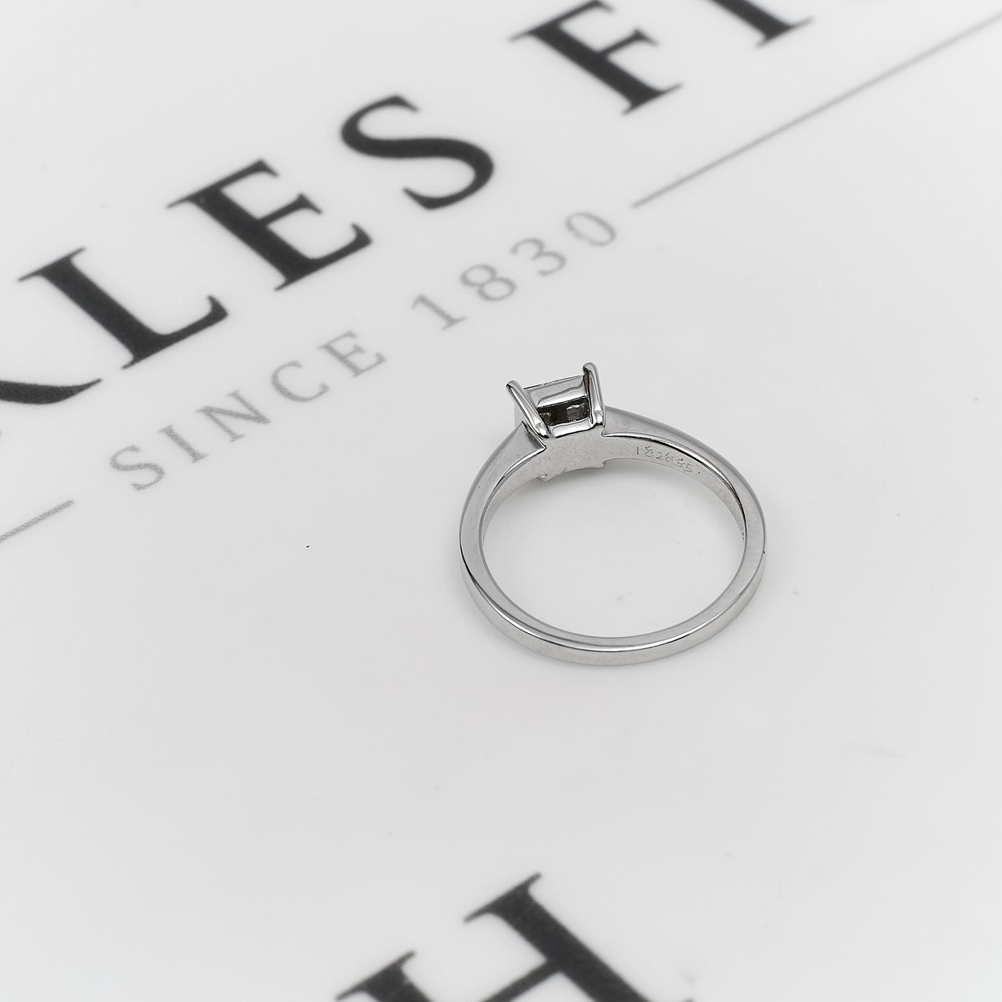 Pre-Owned 18ct White Gold Princess Cut Diamond Ring Size K.5