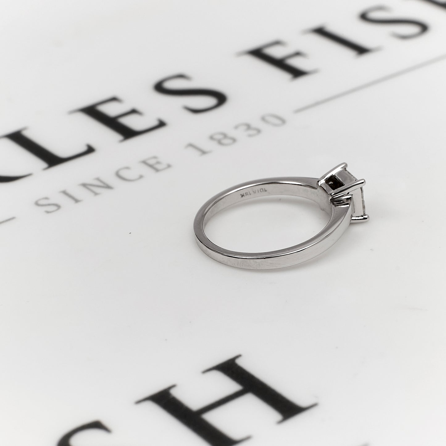 Pre-Owned 18ct White Gold Princess Cut Diamond Ring Size K.5