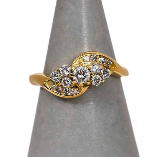 Pre-Owned 18ct Gold Twist Design Diamond Ring Size J