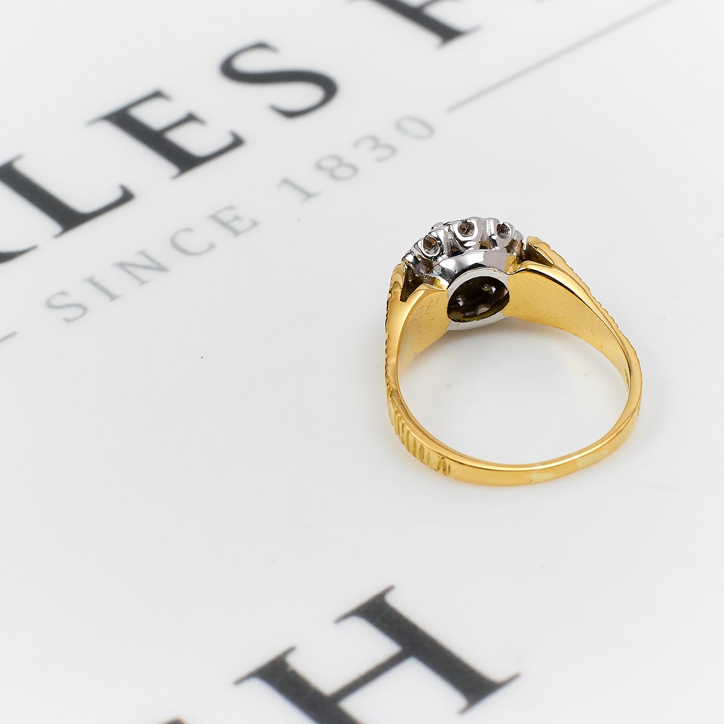 Pre-Owned 18ct Gold Sapphire & Diamond Cluster Ring Size N.5