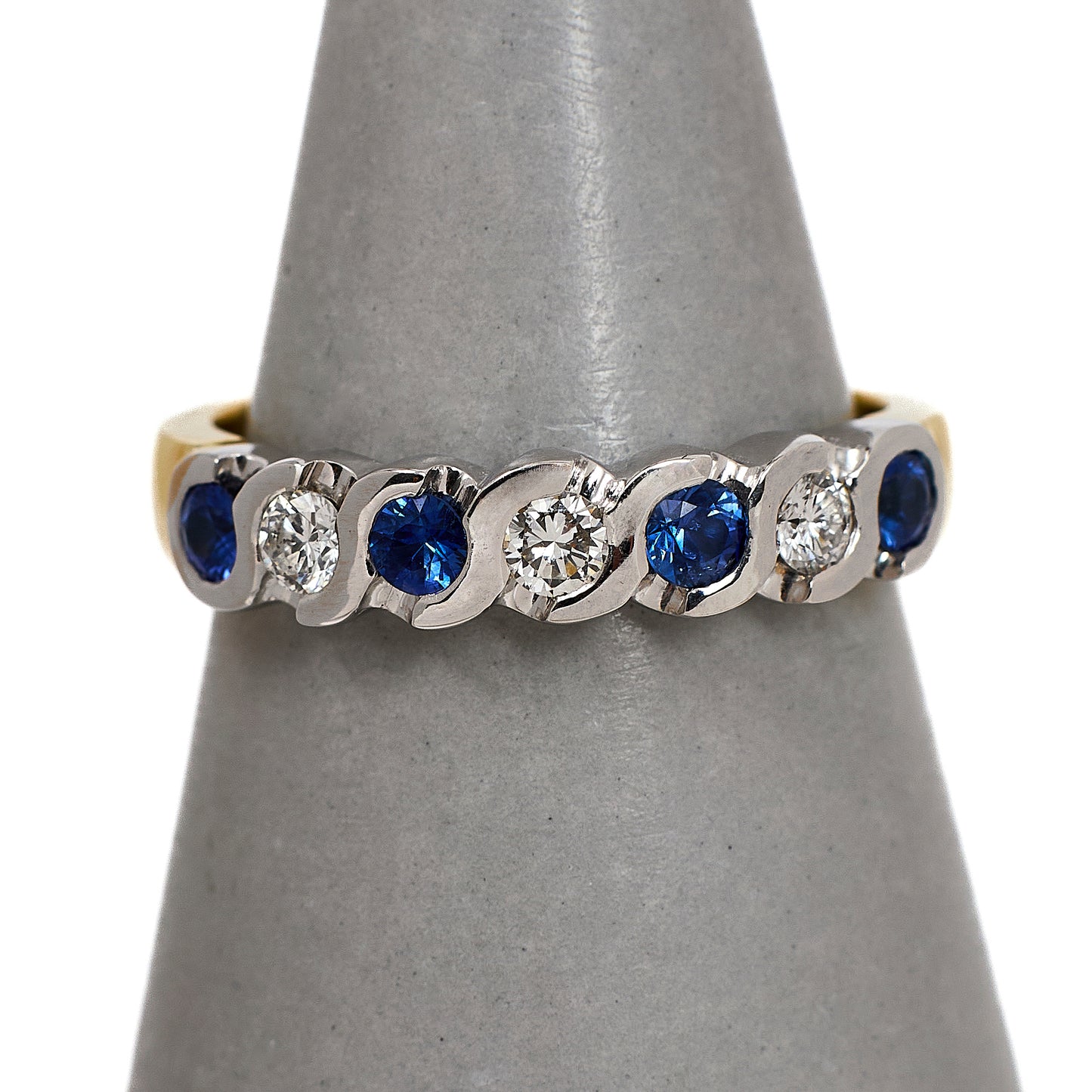 Pre-Owned 18ct Gold Diamond & Sapphire Ring Size P