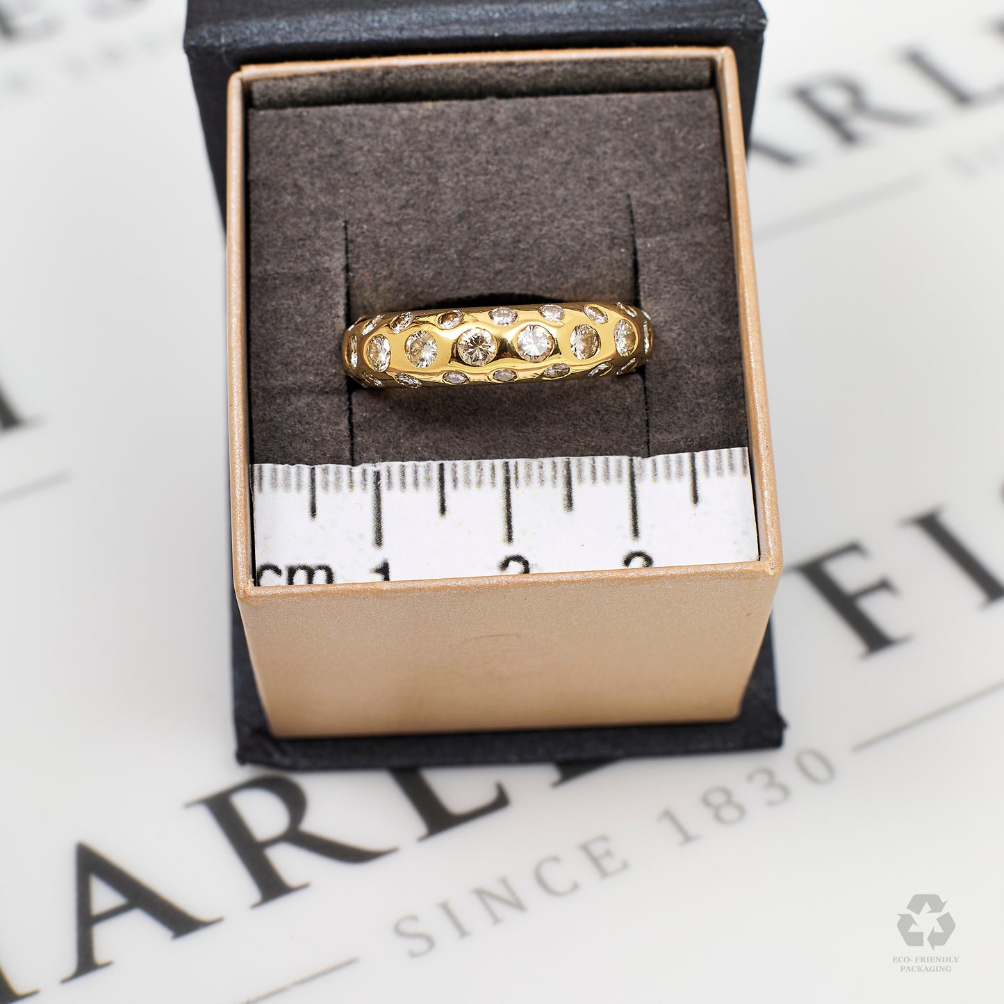 Pre-Owned 14ct Gold Diamond Band Ring Size O