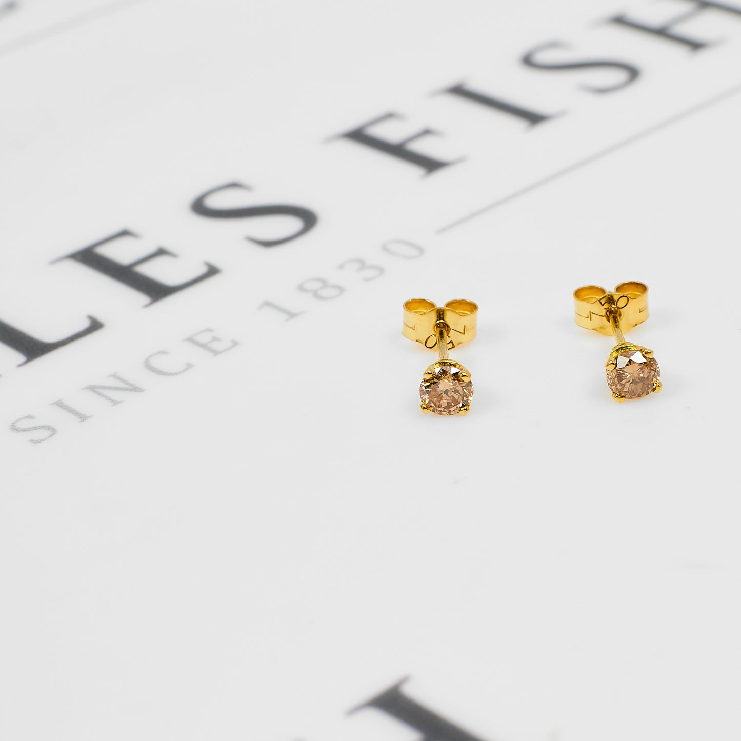Pre-Owned 14ct Gold Brown Diamond Stud Earrings