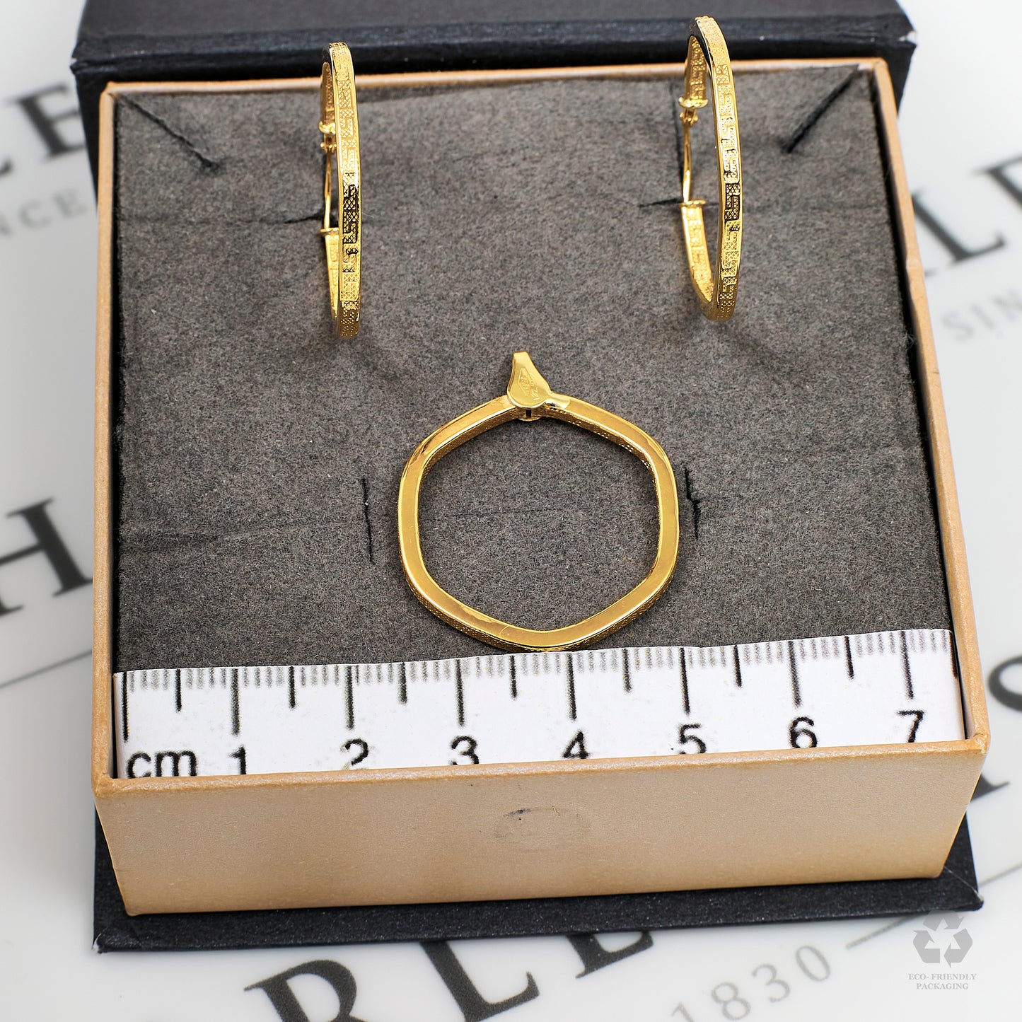 Pre-Owned 18ct Gold Openwork Hexagon Greek Key Jewellery SET