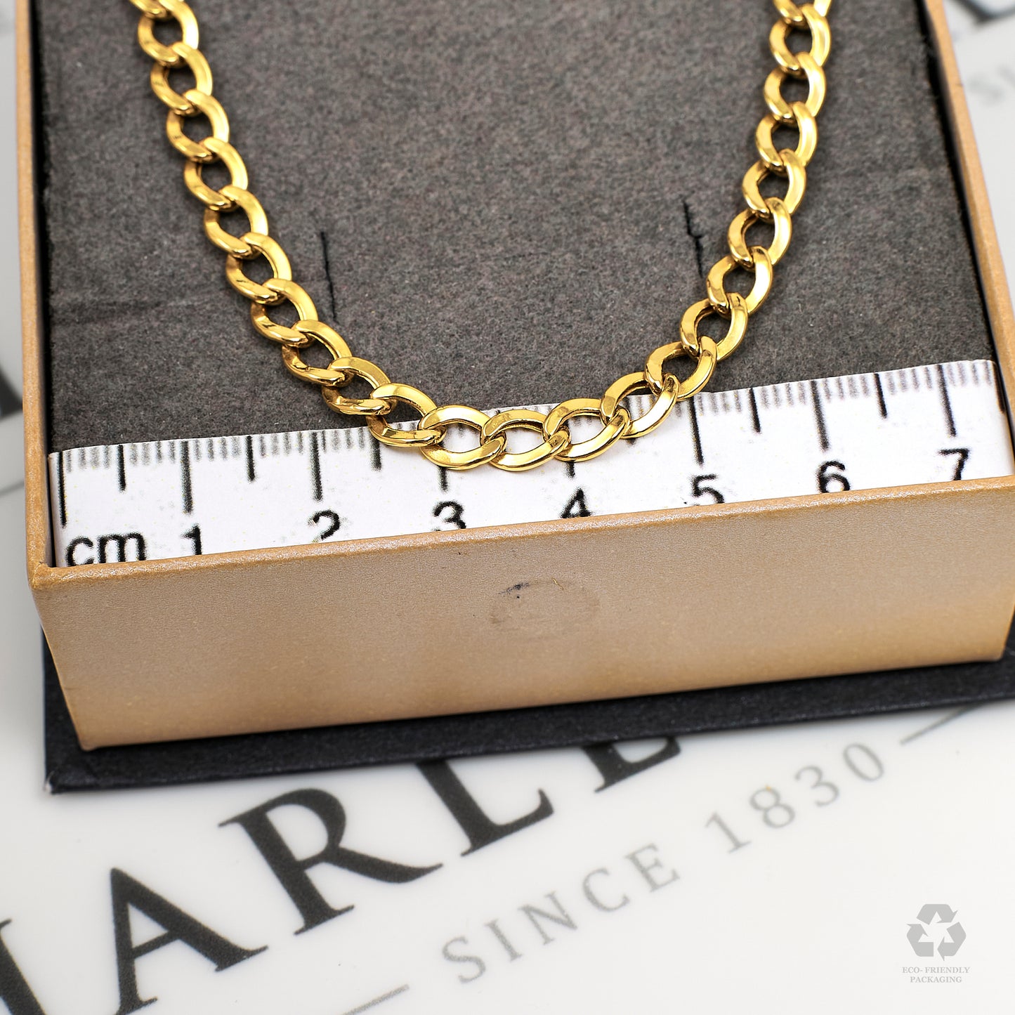 Pre-Owned 18ct Gold Curb Chain Necklace 17 Inch