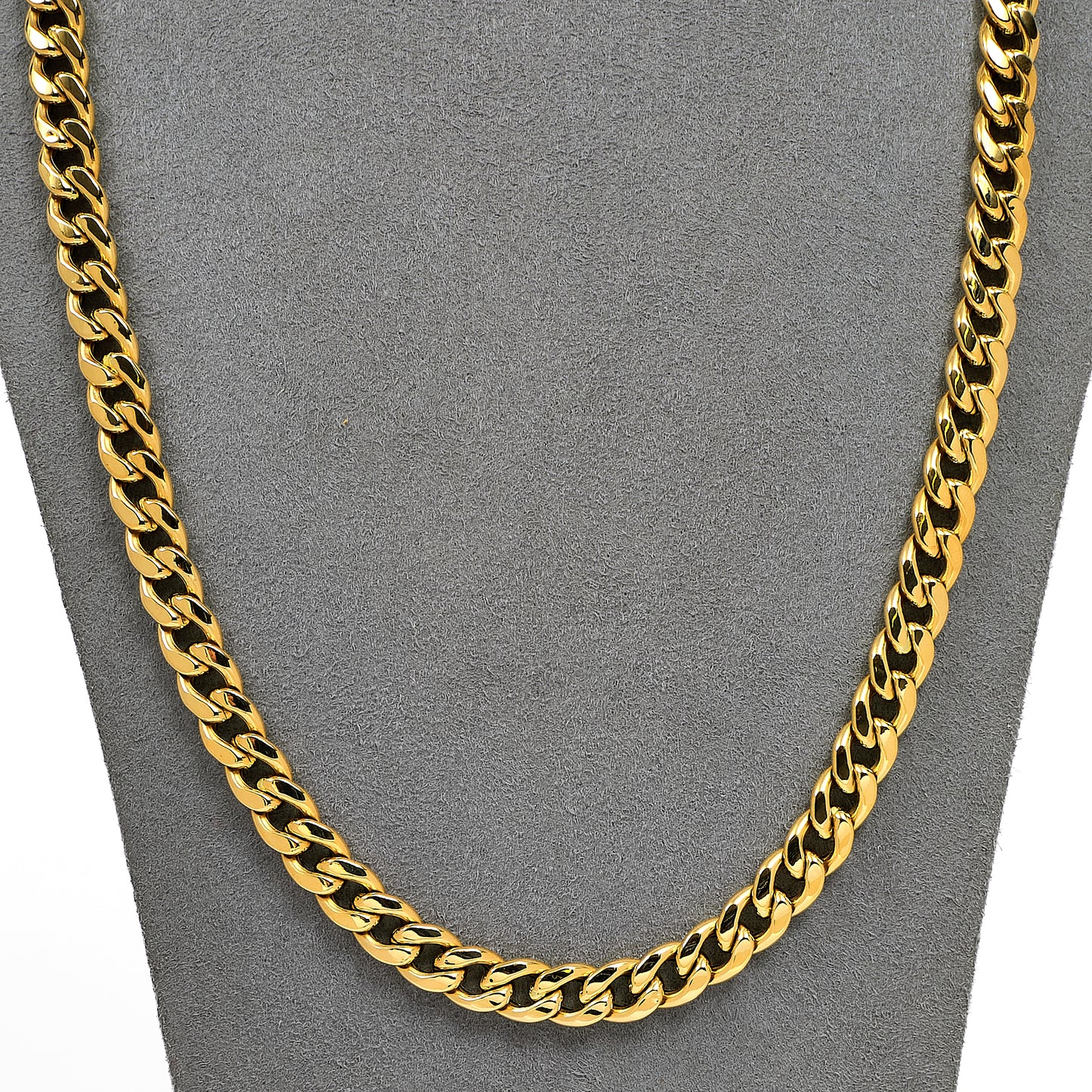 Pre-Owned 18ct Gold Curb Chain Necklace 24 Inch