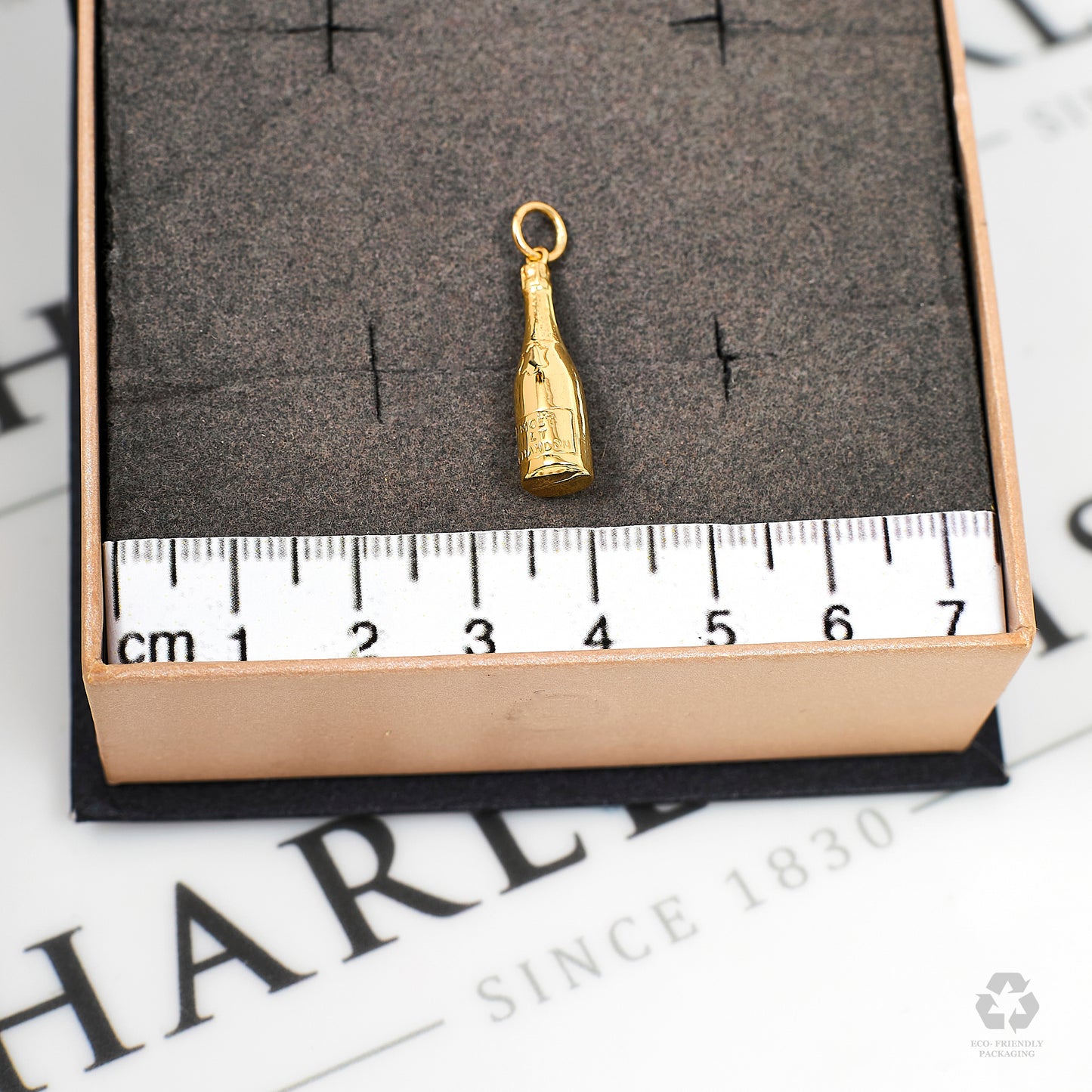 Pre-Owned 9ct Gold Champagne Bottle Charm