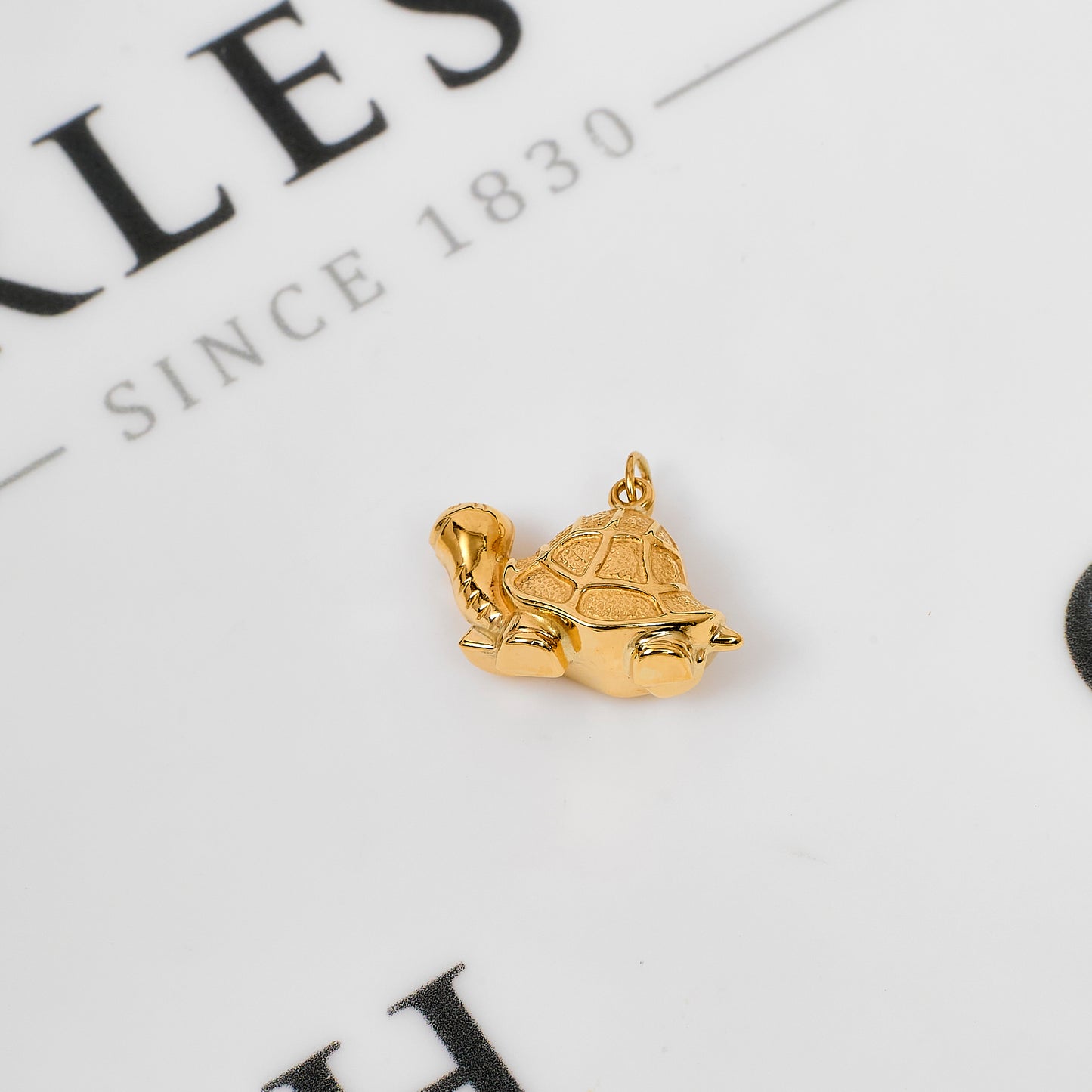 Pre-Owned 9ct Gold Tortoise Charm