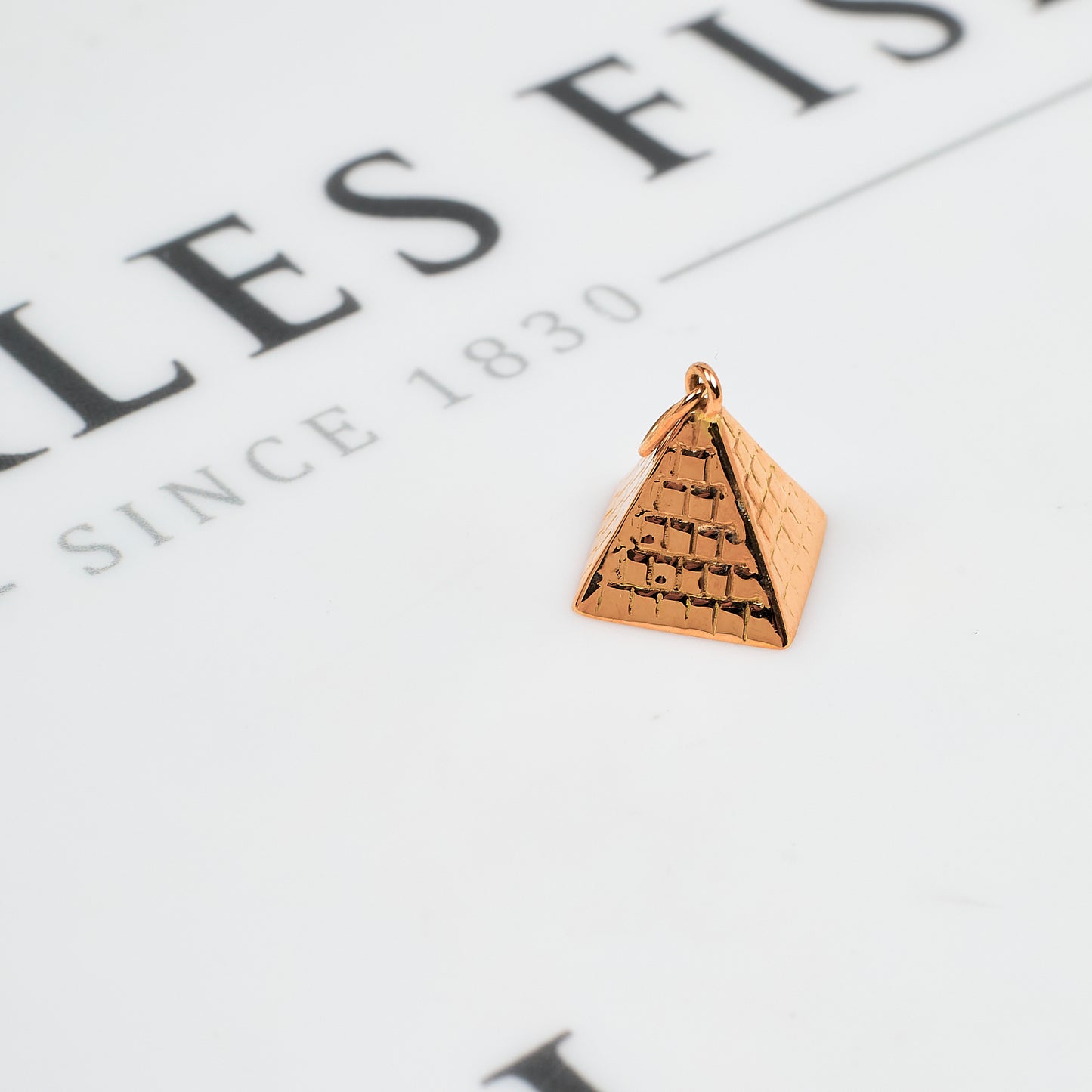 Pre-Owned 14ct Gold Pyramid Charm
