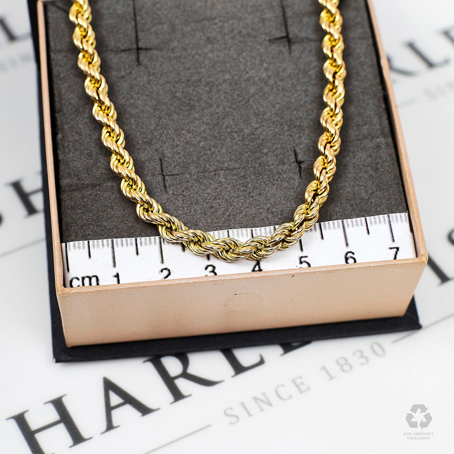 Pre-Owned 9ct Gold Rope Chain Necklace 30 Inch