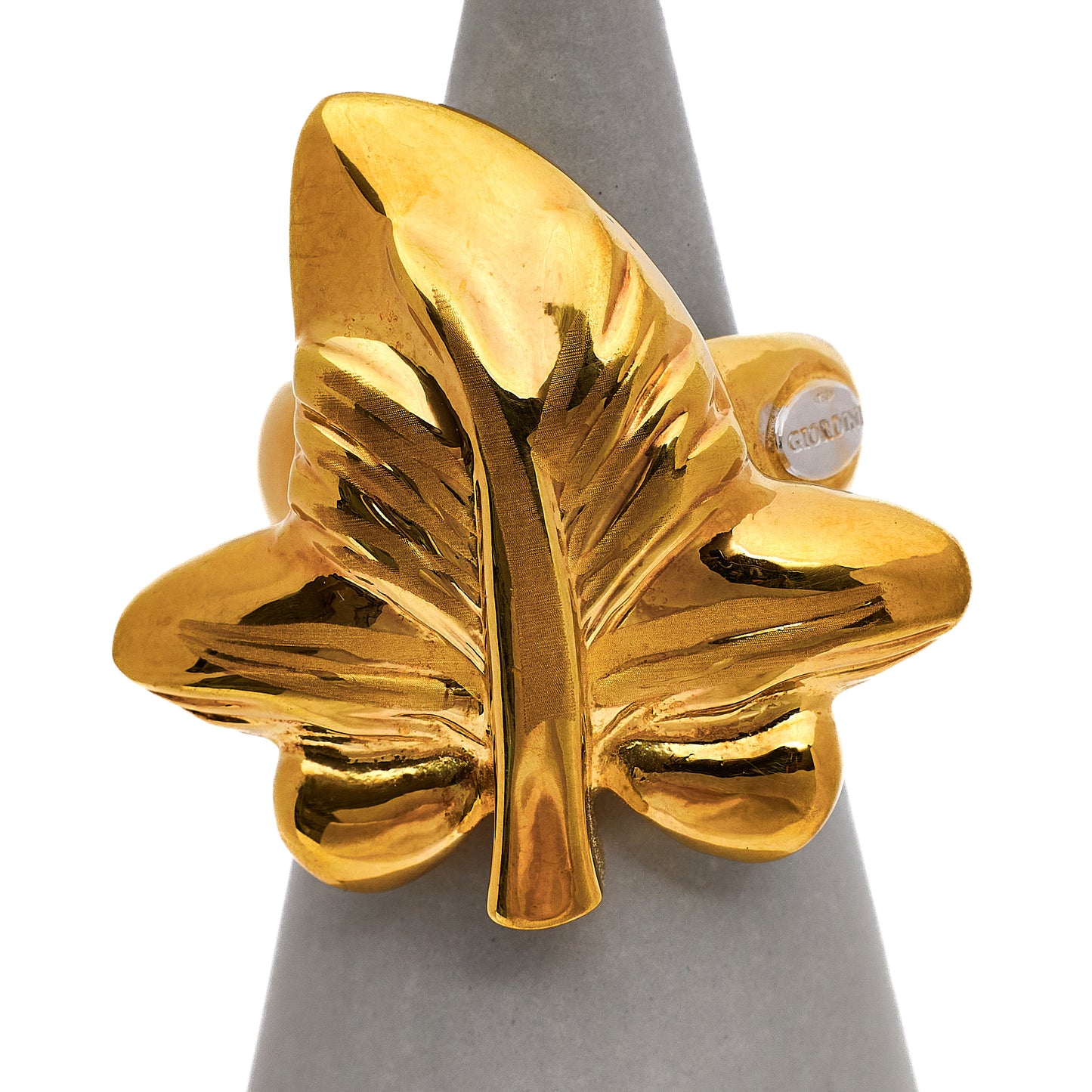 Pre-Owned 18ct Gold Leaf Design Statement Ring Size T
