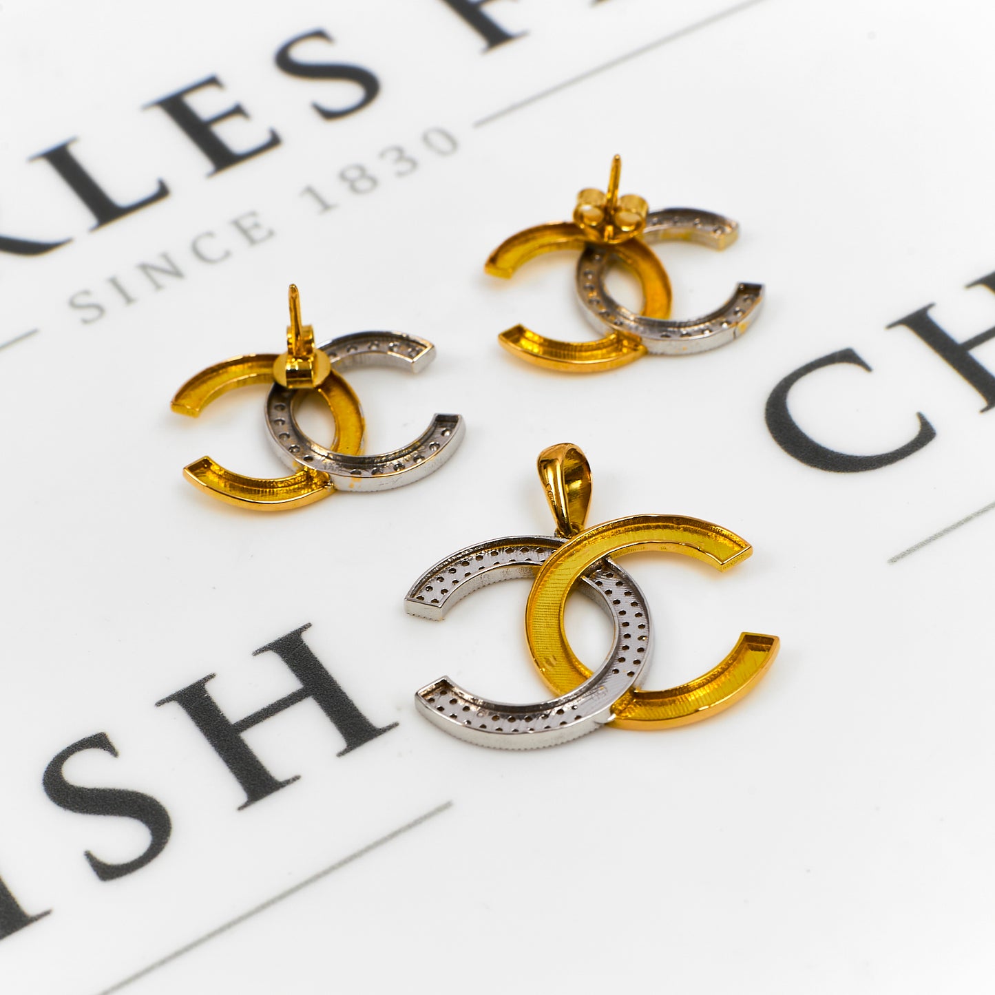 Pre-Owned 18ct Gold 2 Tone CZ Interlocking C Jewellery SET