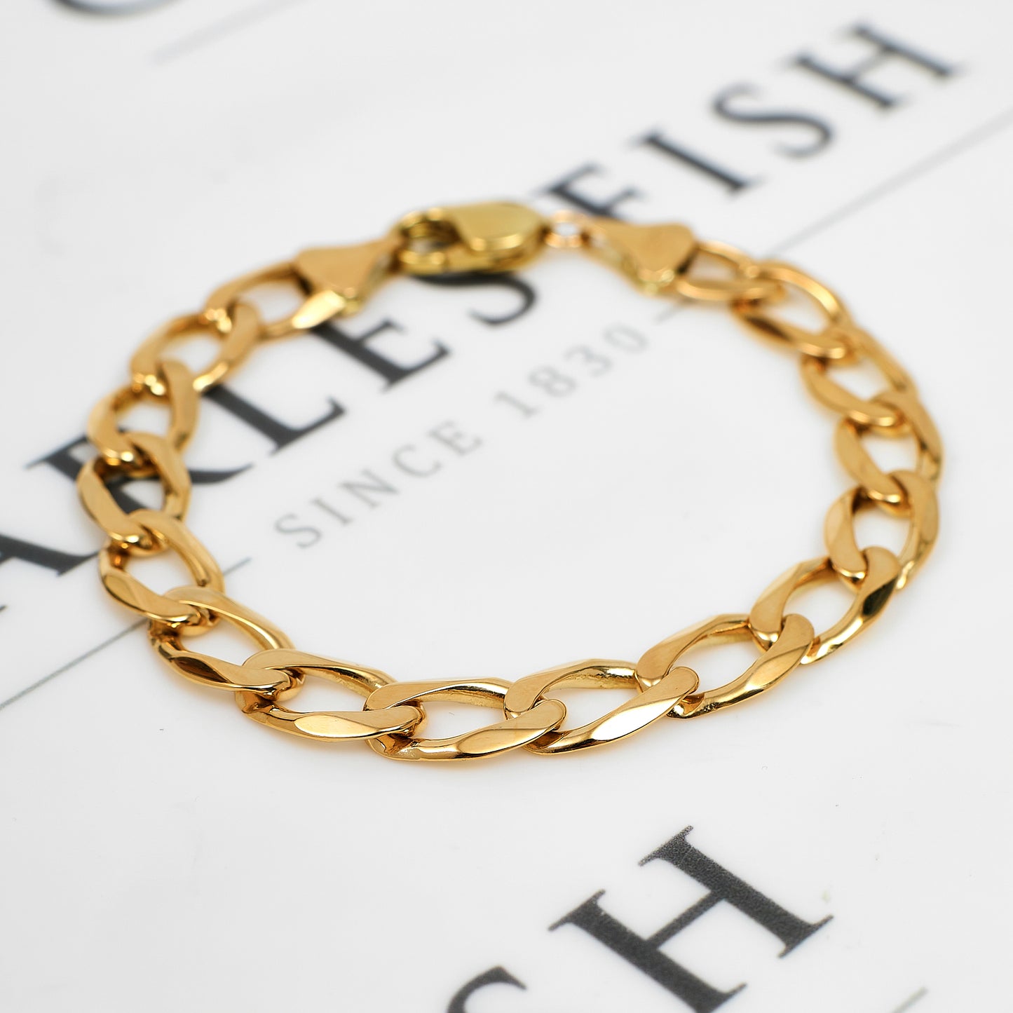 Pre-Owned 9ct Gold Curb Chain Bracelet 8 Inch
