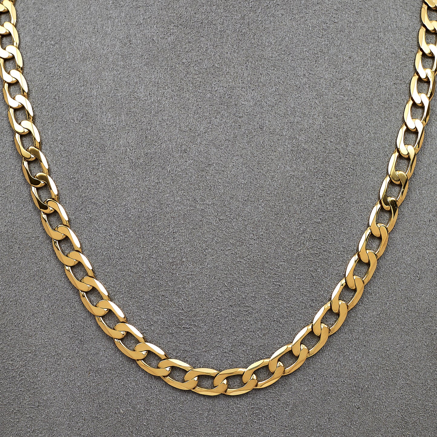 Pre-Owned 9ct Gold Curb Chain Necklace 18 Inch
