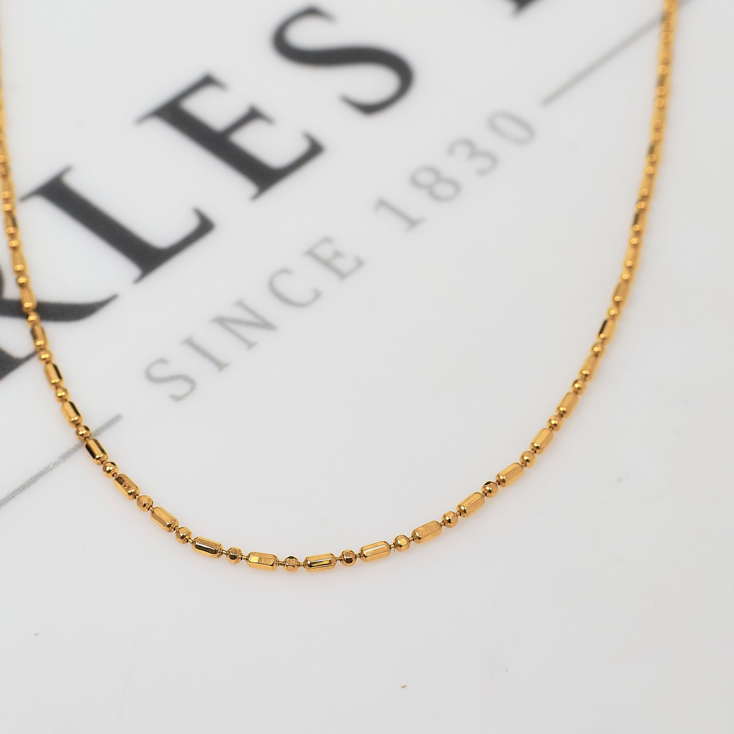 Pre-Owned 18ct Gold Bead Chain Necklace 17 Inch