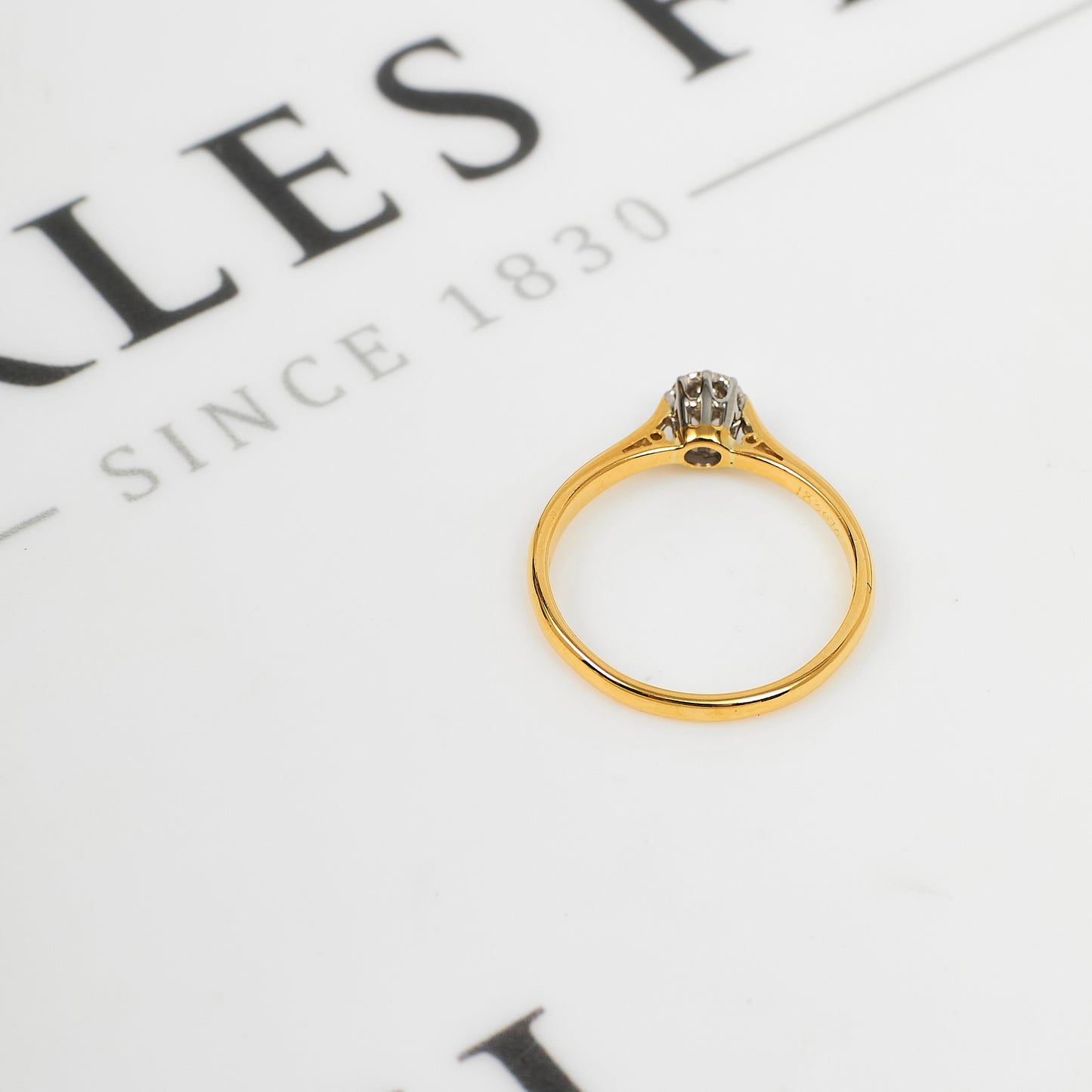 Pre-Owned 18ct Gold Illusion Set Diamond Ring Size O