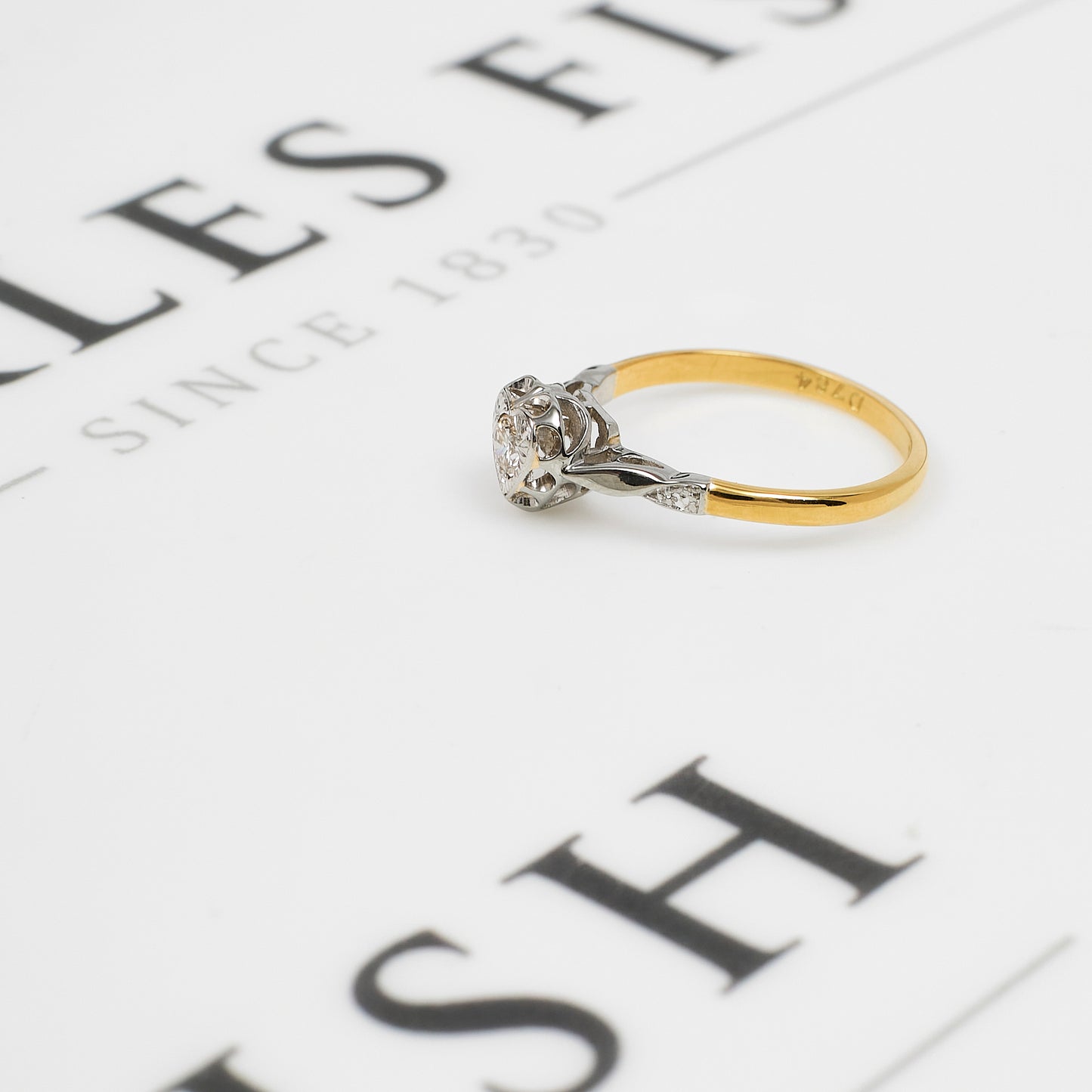 Pre-Owned 18ct Gold Illusion Set Diamond Heart Ring Size O