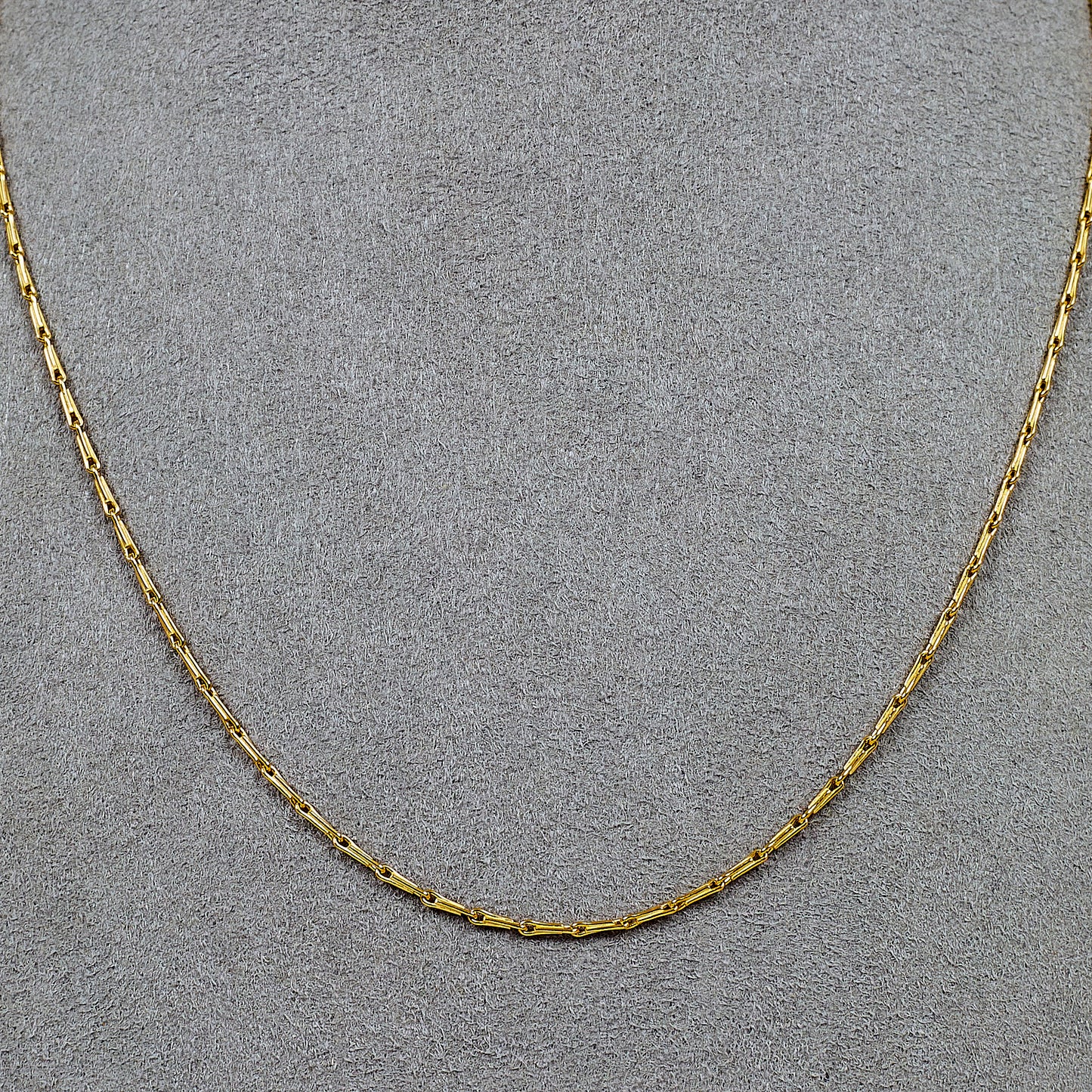 Pre-Owned 9ct Gold Long Link Chain Necklace 16 Inch