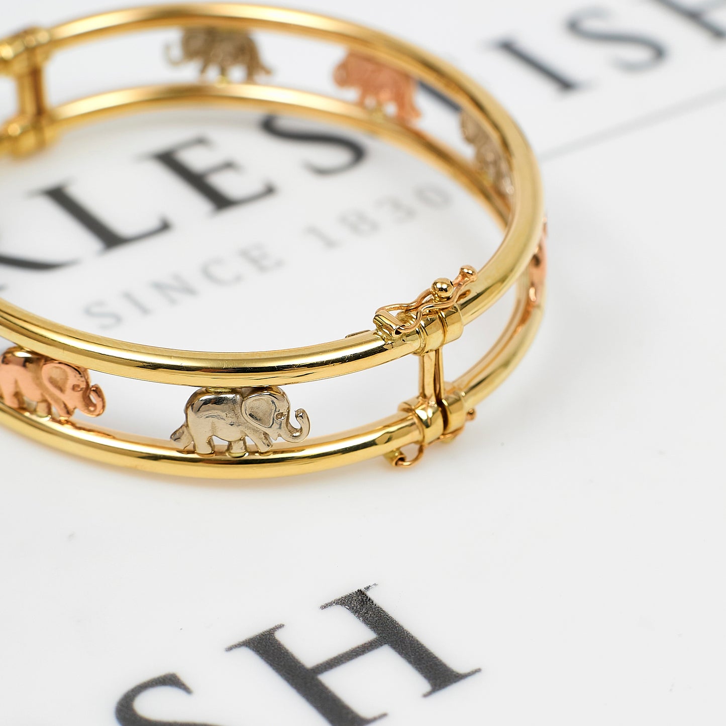 Pre-Owned 9ct Gold Tricolor Elephant Design Hinged Bangle