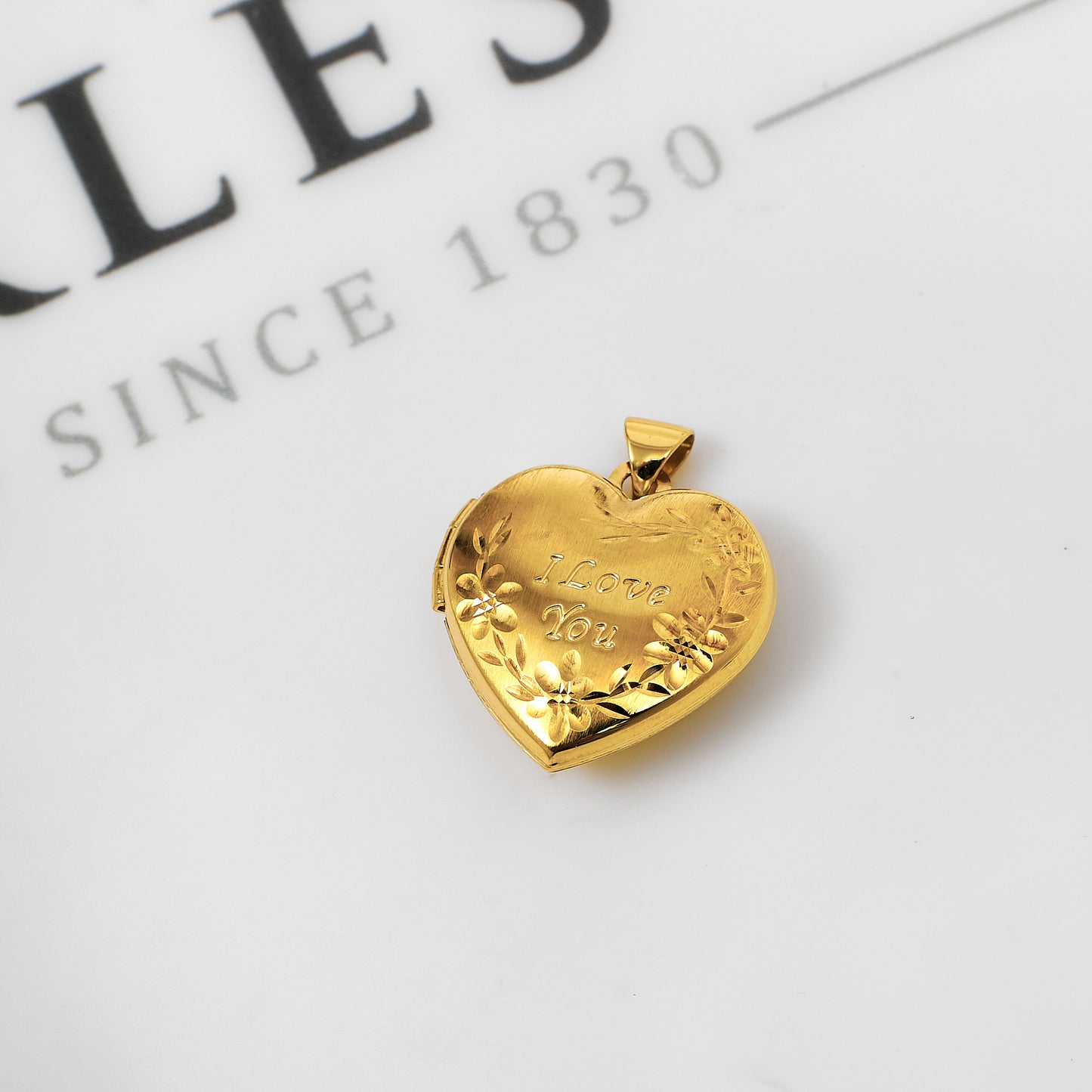 Pre-Owned 9ct Gold I Love You Heart Locket Pendant