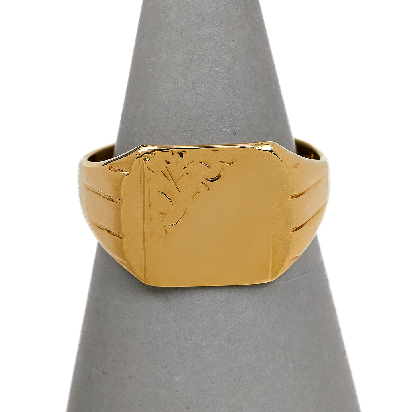 Pre-Owned 9ct Gold Corner Pattern Square Signet Ring Size S