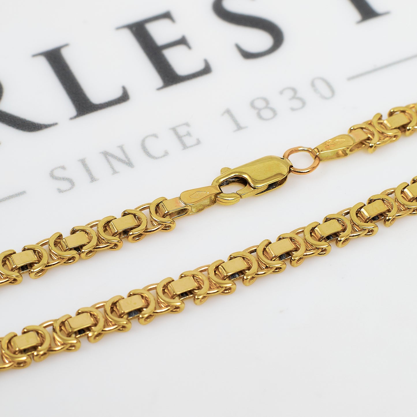 Pre-Owned 9ct Gold Flat Byzantine Bracelet 8 Inch