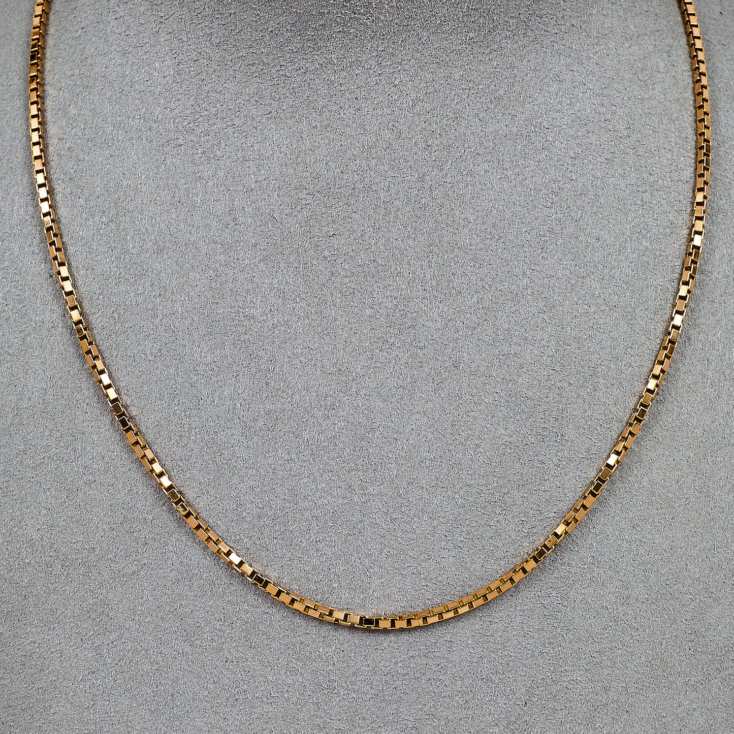 Pre-Owned 9ct Gold Box Link Necklace 16 Inch