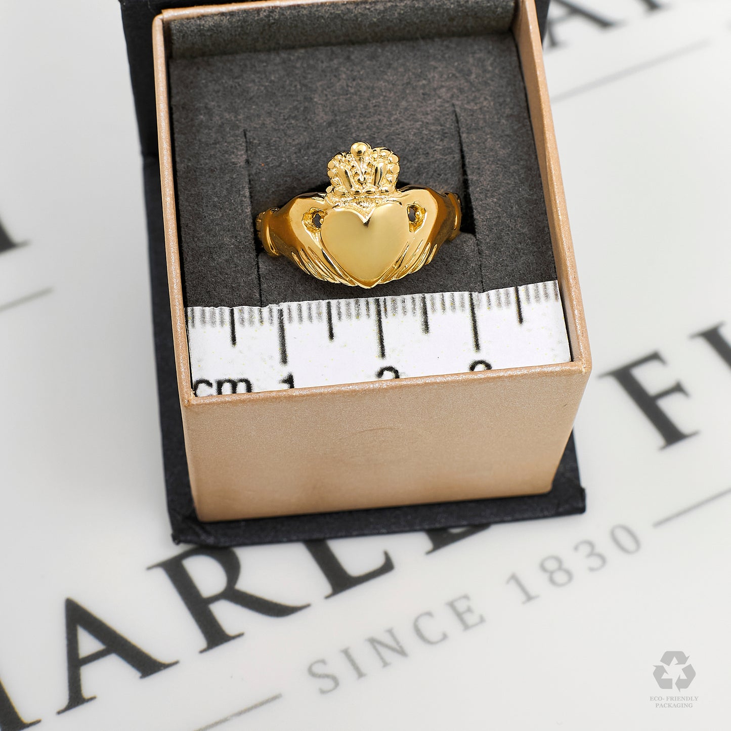 Pre-Owned 9ct Gold Claddagh Ring Size Q.5