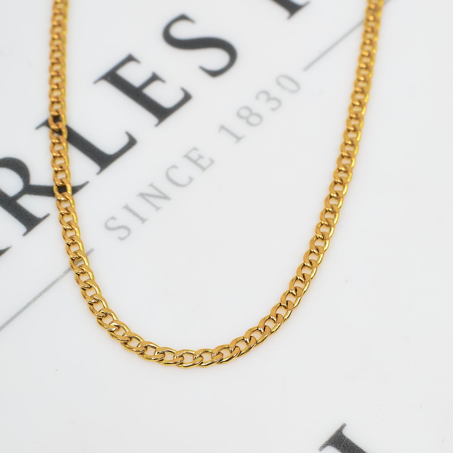 Pre-Owned 9ct Gold Curb Chain Necklace 20 Inch