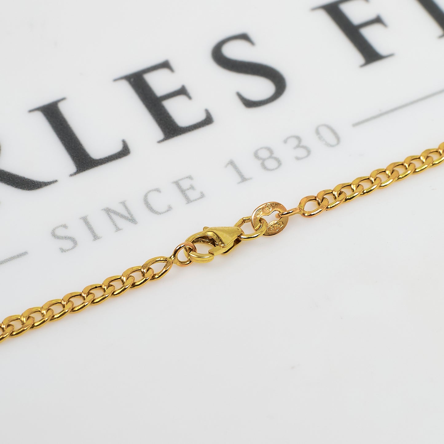 Pre-Owned 9ct Gold Curb Chain Necklace 20 Inch