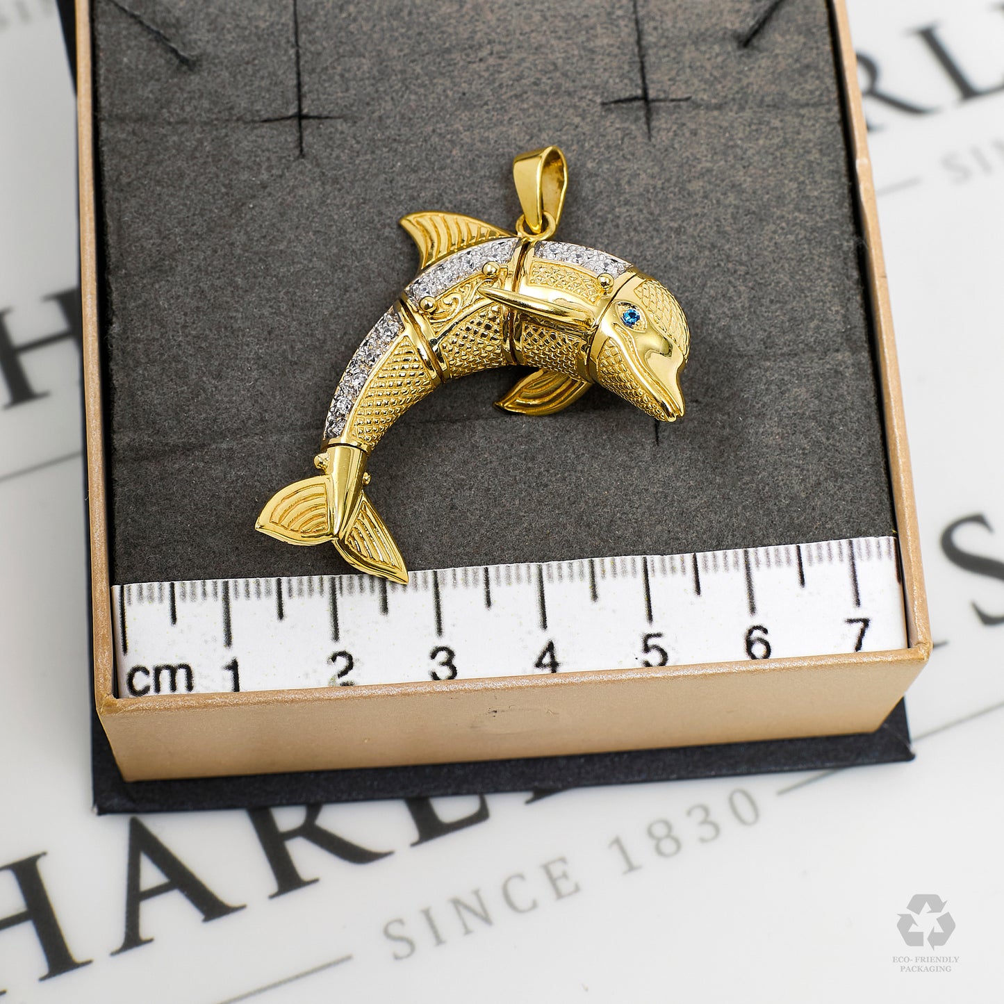Pre-Owned 9ct Gold CZ Dolphin Pendant