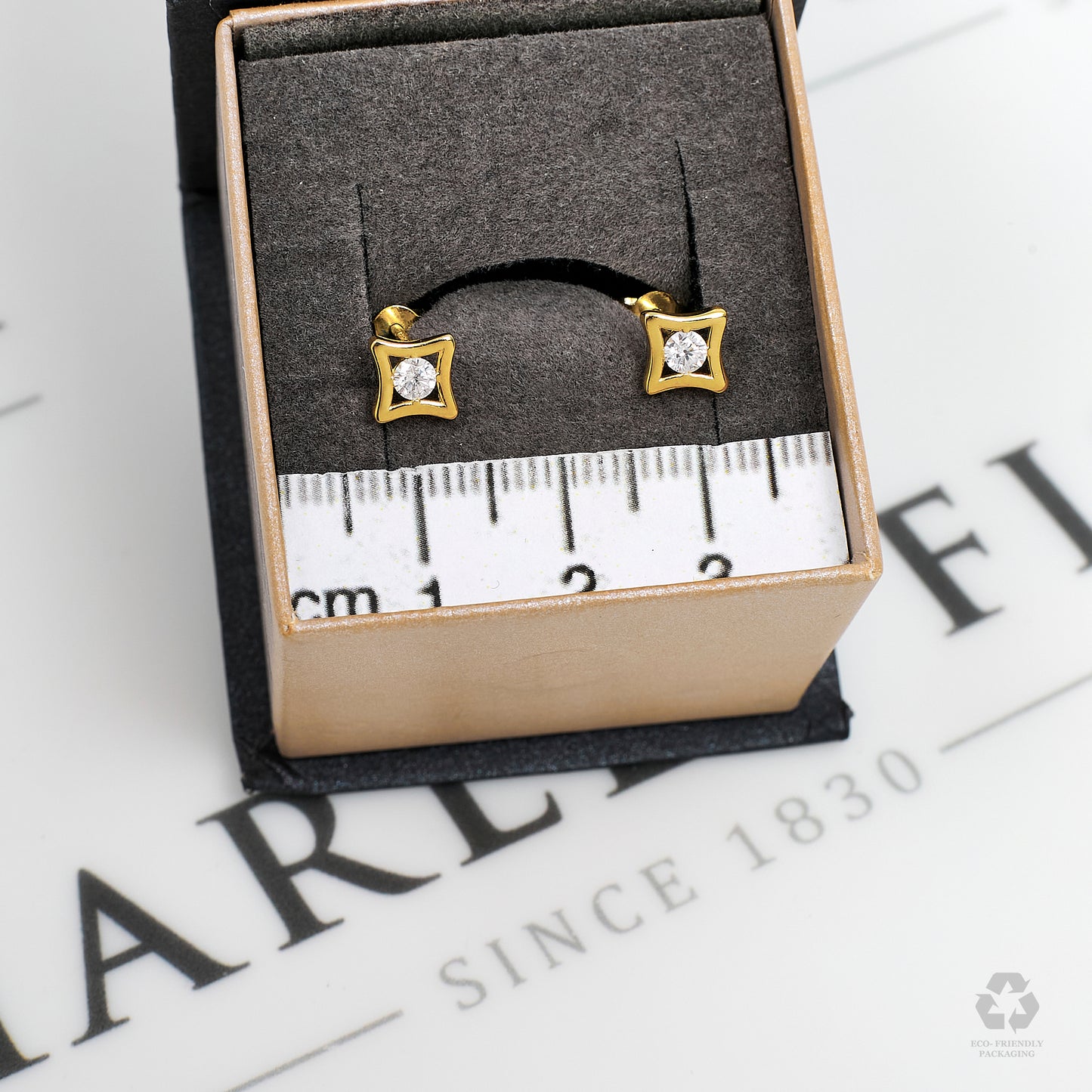 Pre-Owned 14ct Gold CZ Stud Earrings