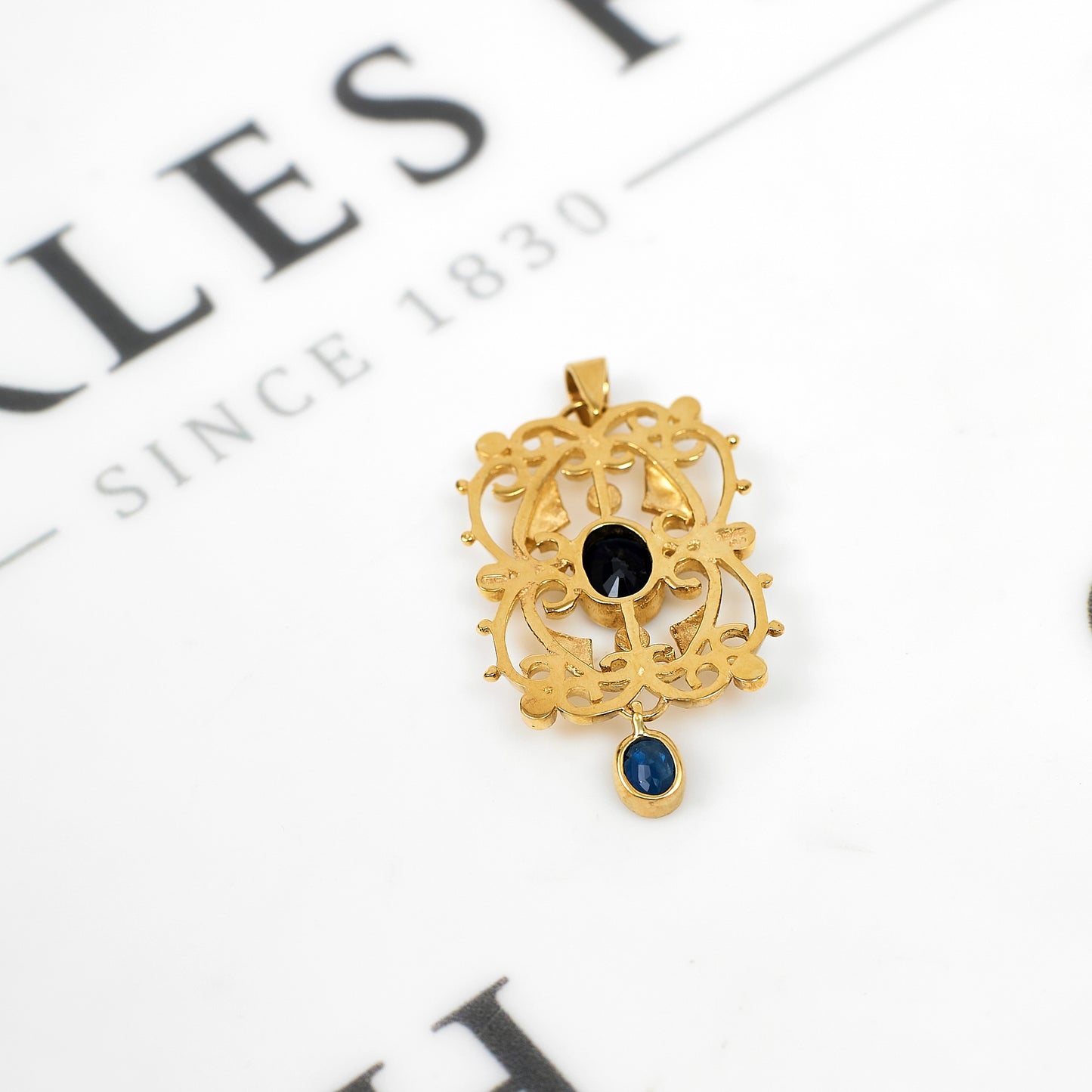 Pre-Owned 9ct Gold Sapphire & Seed Pearl Pendant