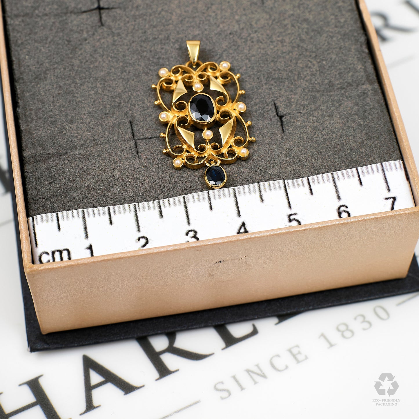 Pre-Owned 9ct Gold Sapphire & Seed Pearl Pendant