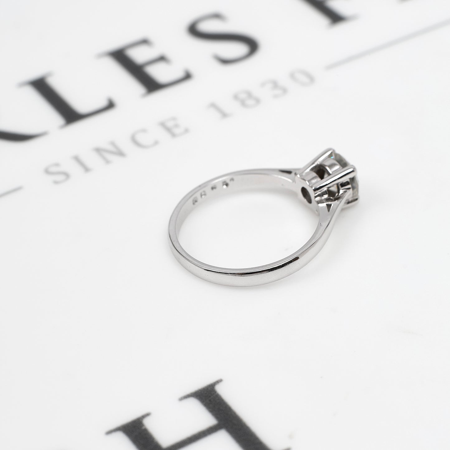 Pre-Owned 18ct White Gold Diamond Single Stone Ring Size O