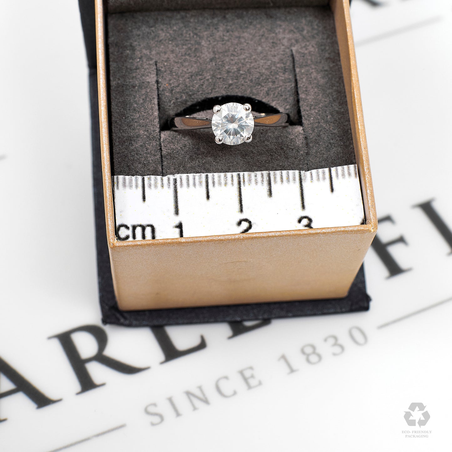 Pre-Owned 18ct White Gold Diamond Single Stone Ring Size O