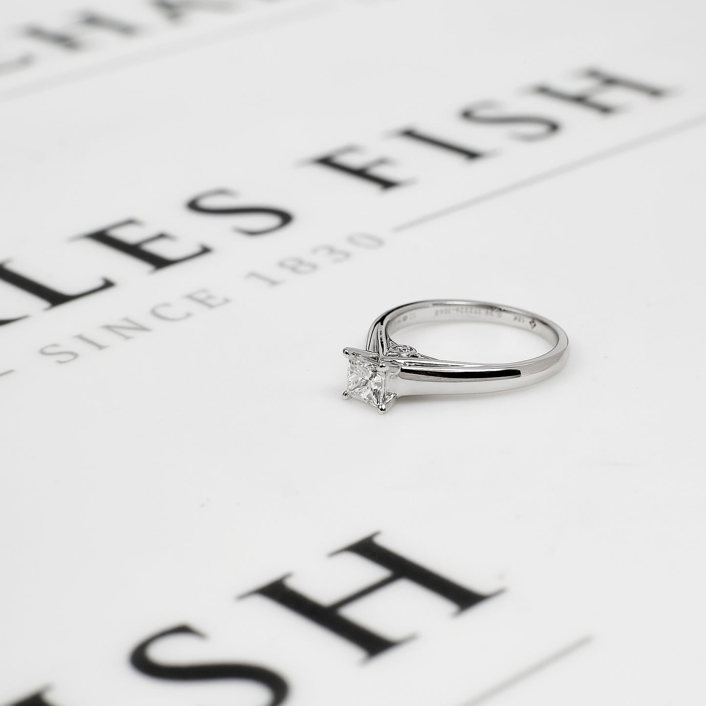 Pre-Owned 18ct White Gold Princess Cut Diamond Ring Size H.5