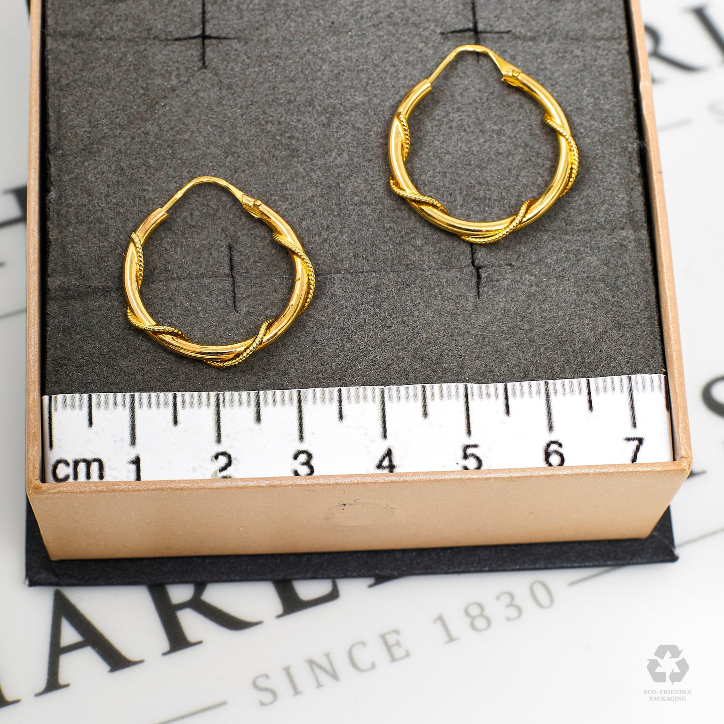 Pre-Owned 9ct Gold Wire Twist Sleeper Hoop Earrings