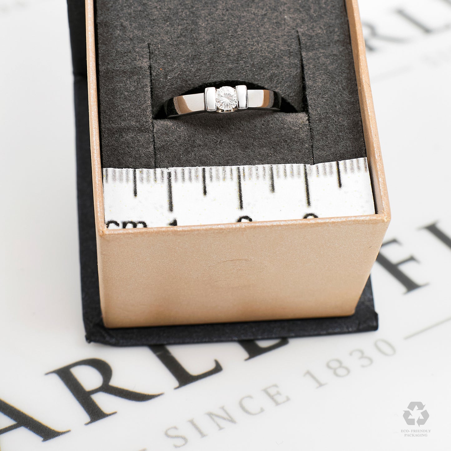 Pre-Owned 9ct White Gold Single Diamond Ring Size H.5
