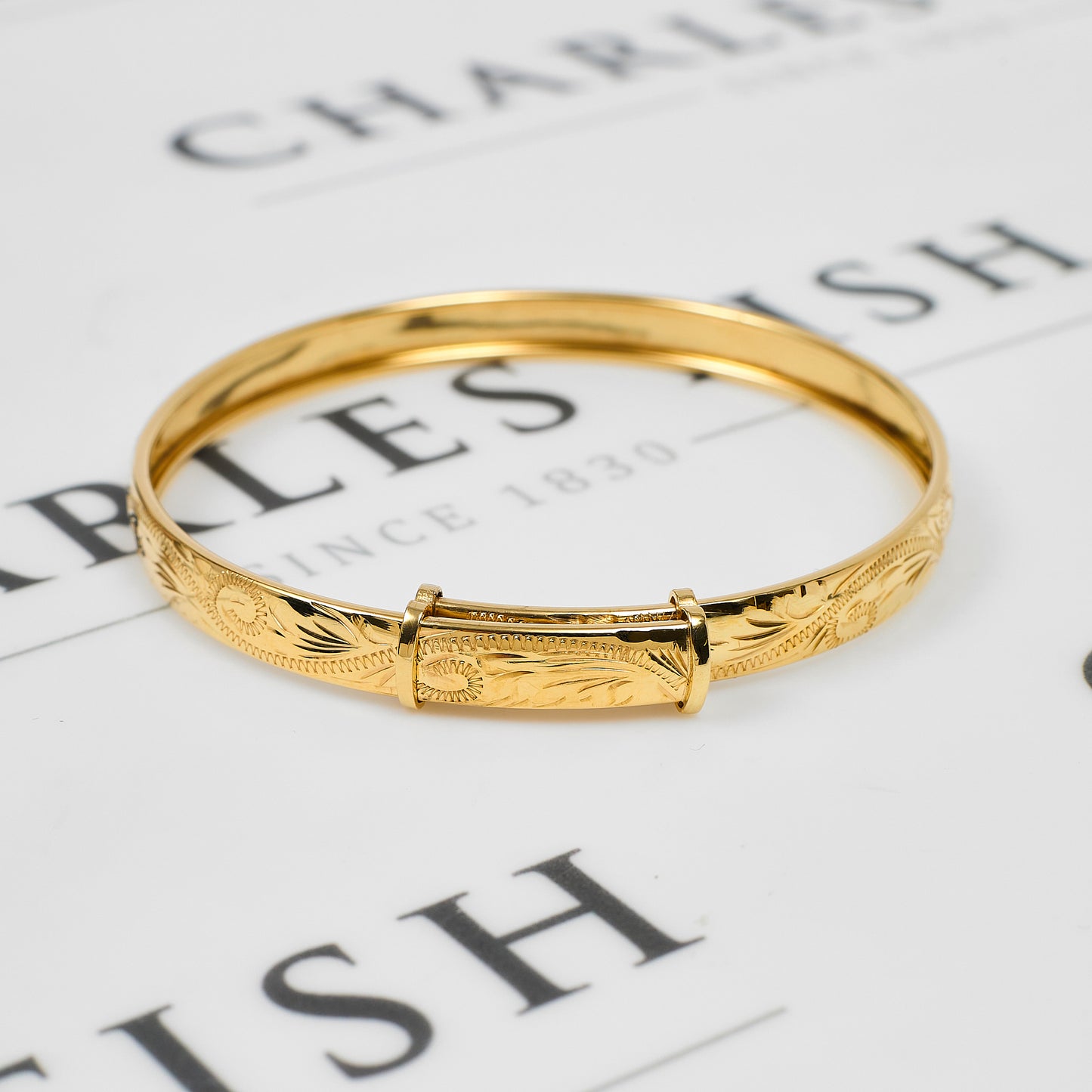 Pre-Owned 9ct Gold Patterned Bangle Expandable