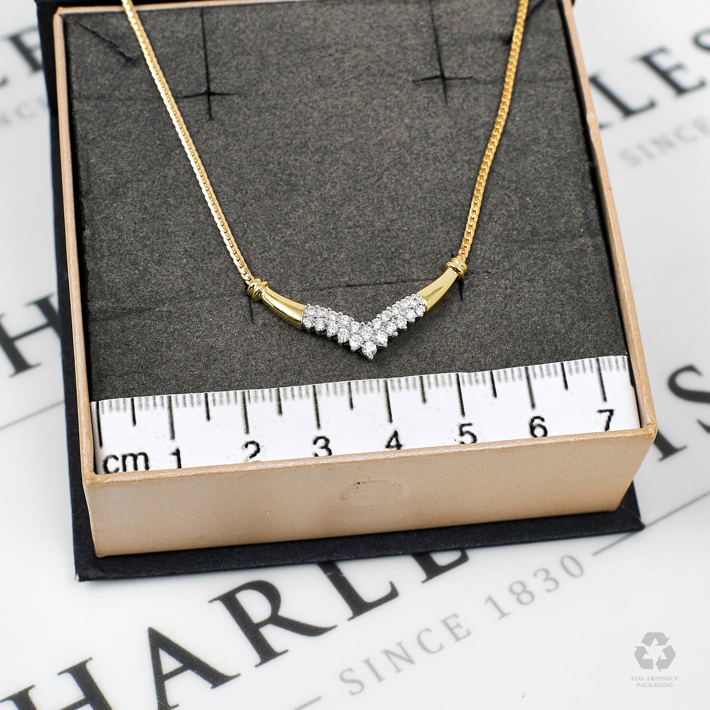 Pre-Owned 9ct Gold CZ Chevron Centre Dress Necklace 17 Inch
