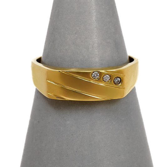 Pre-Owned 9ct Gold Mens Diamond Rectangle Signet Ring Size V