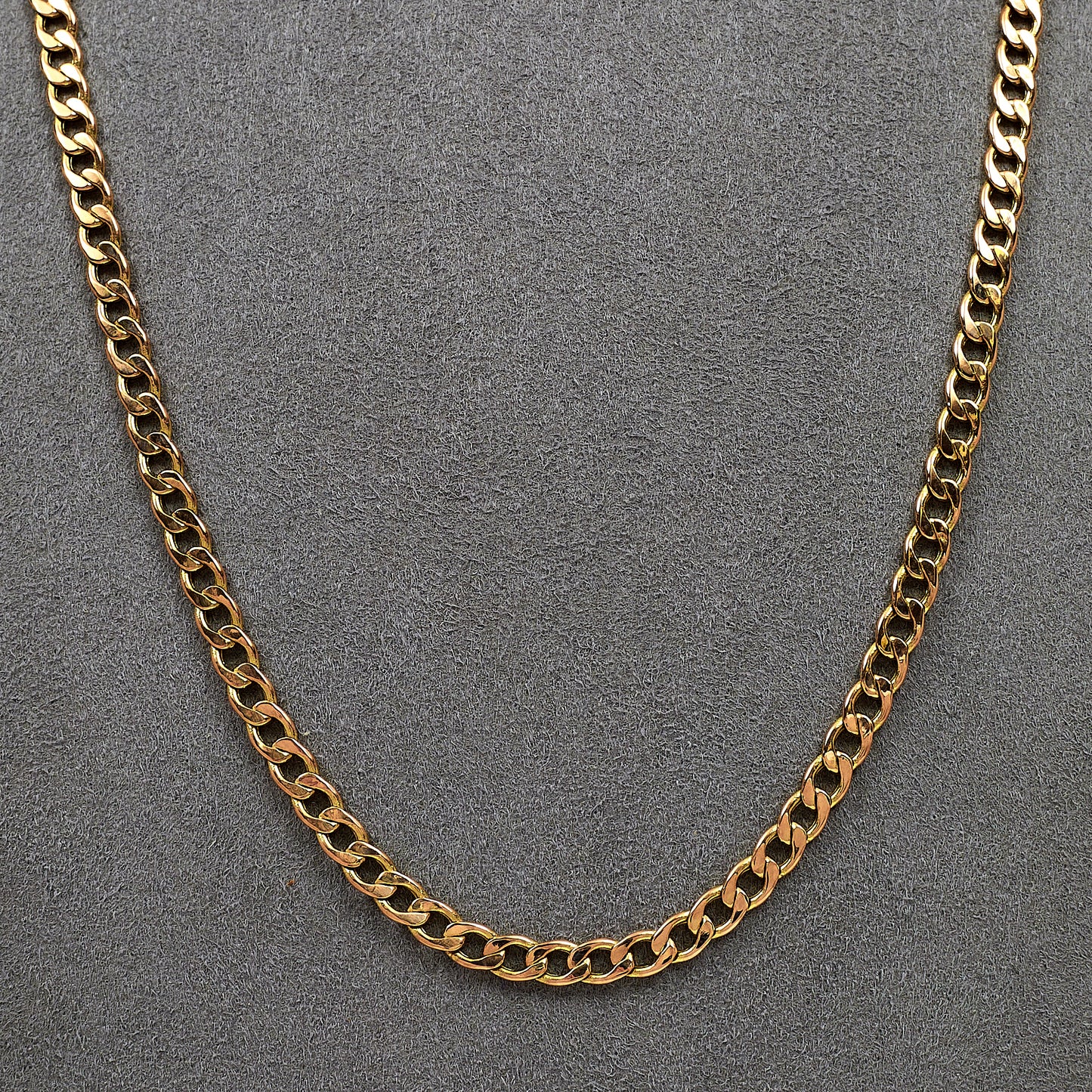 Pre-Owned 9ct Gold Curb Chain Necklace