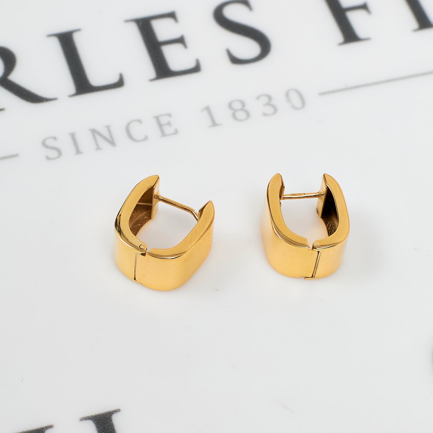 Pre-Owned 9ct Gold Hinged Earrings