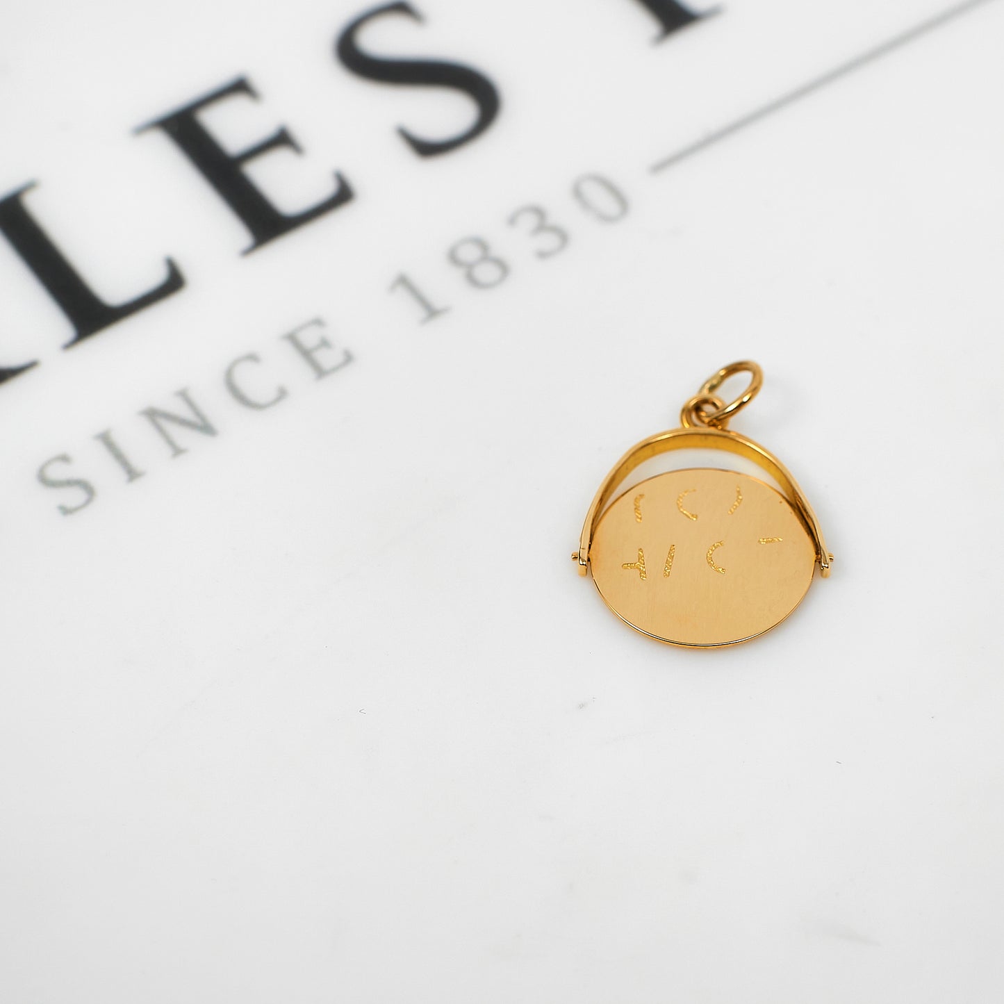 Pre-Owned 9ct Gold I Love You Spinner Pendant