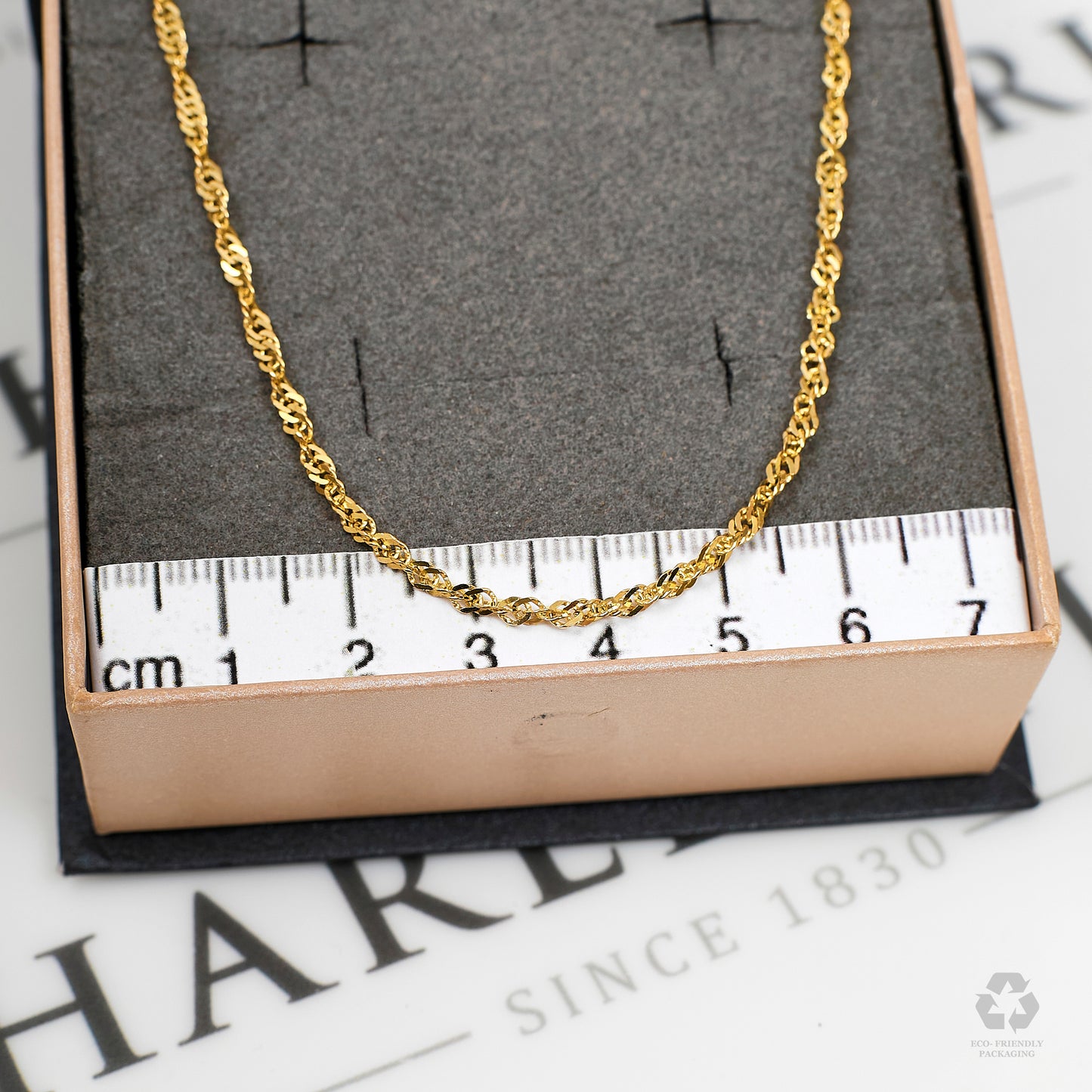 Pre-Owned 9ct Gold Twist Curb Chain Necklace 24 Inch