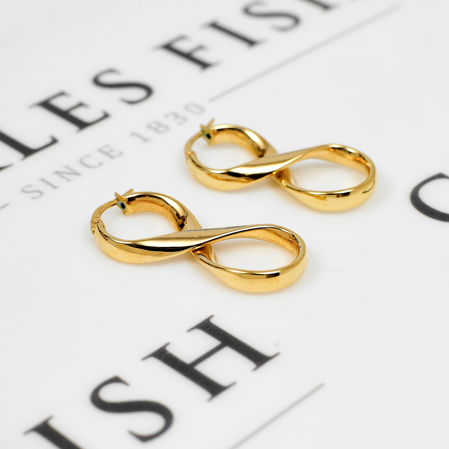 Pre-Owned 9ct Gold Figure Of 8 Creole Earrings