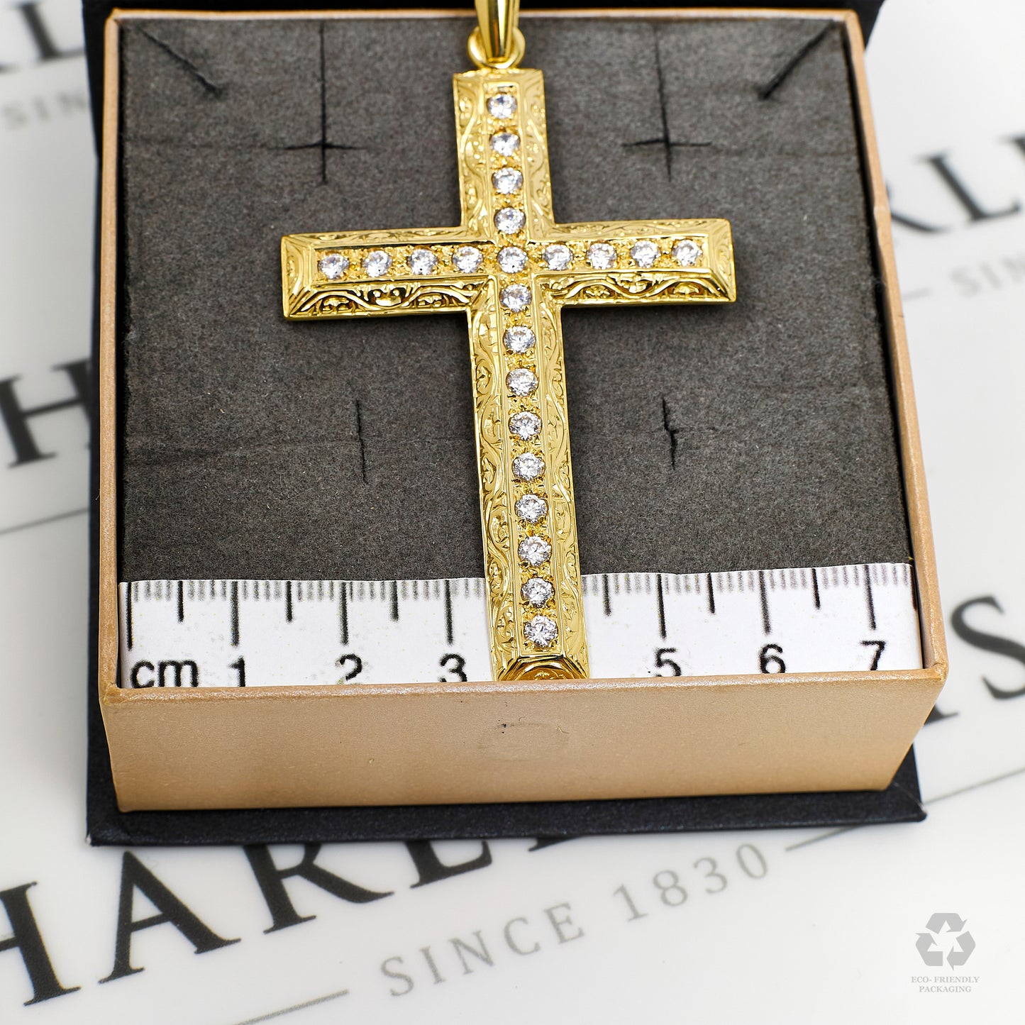 Pre-Owned 9ct Gold CZ Cross Pendant Oversized