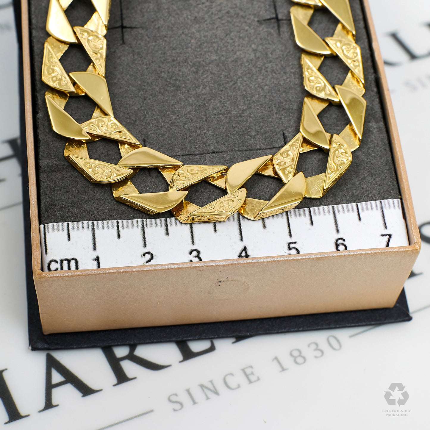 Pre-Owned 9ct Gold Pattern & Polish Curb Chain Bracelet